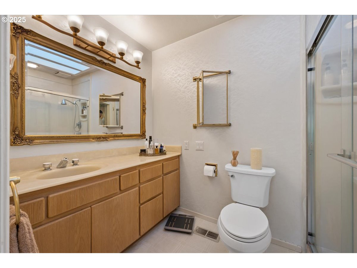 8091 SW SACAJAWEA WAY