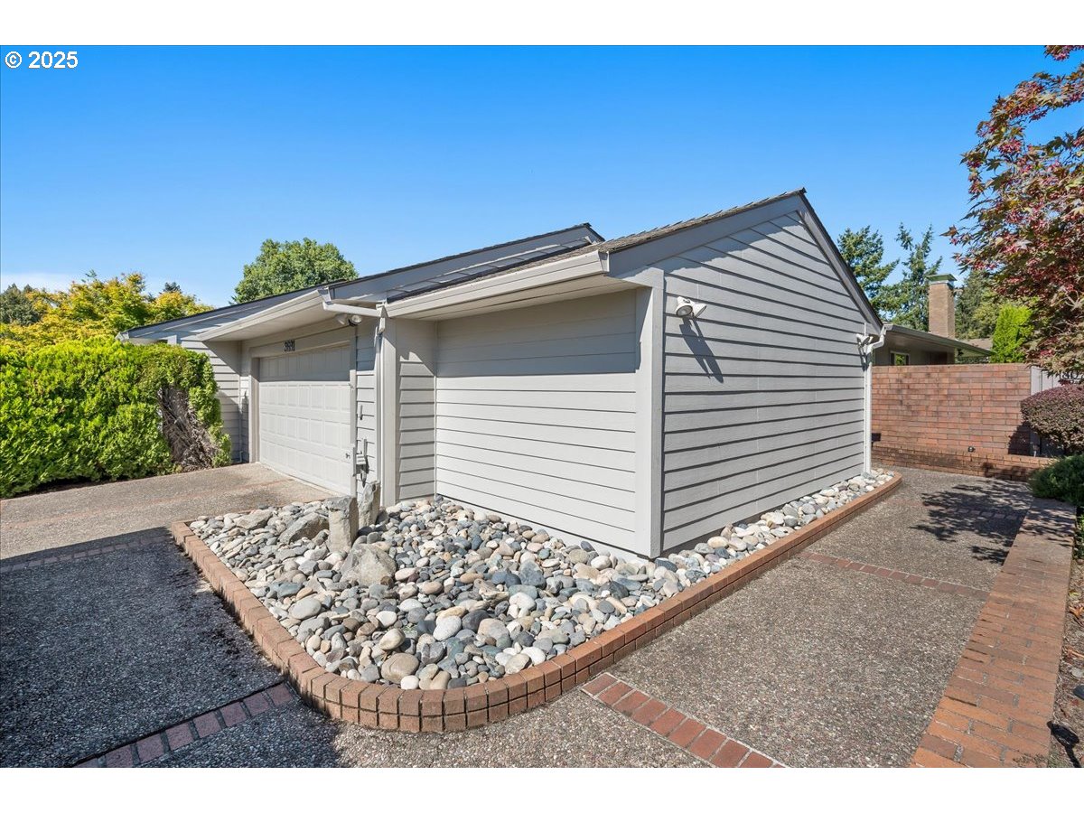 8091 SW SACAJAWEA WAY