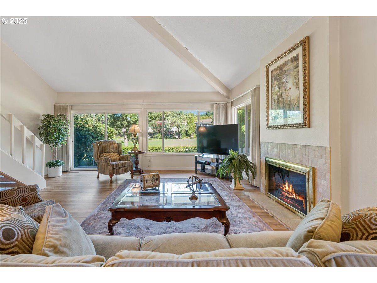 8091 SW SACAJAWEA WAY