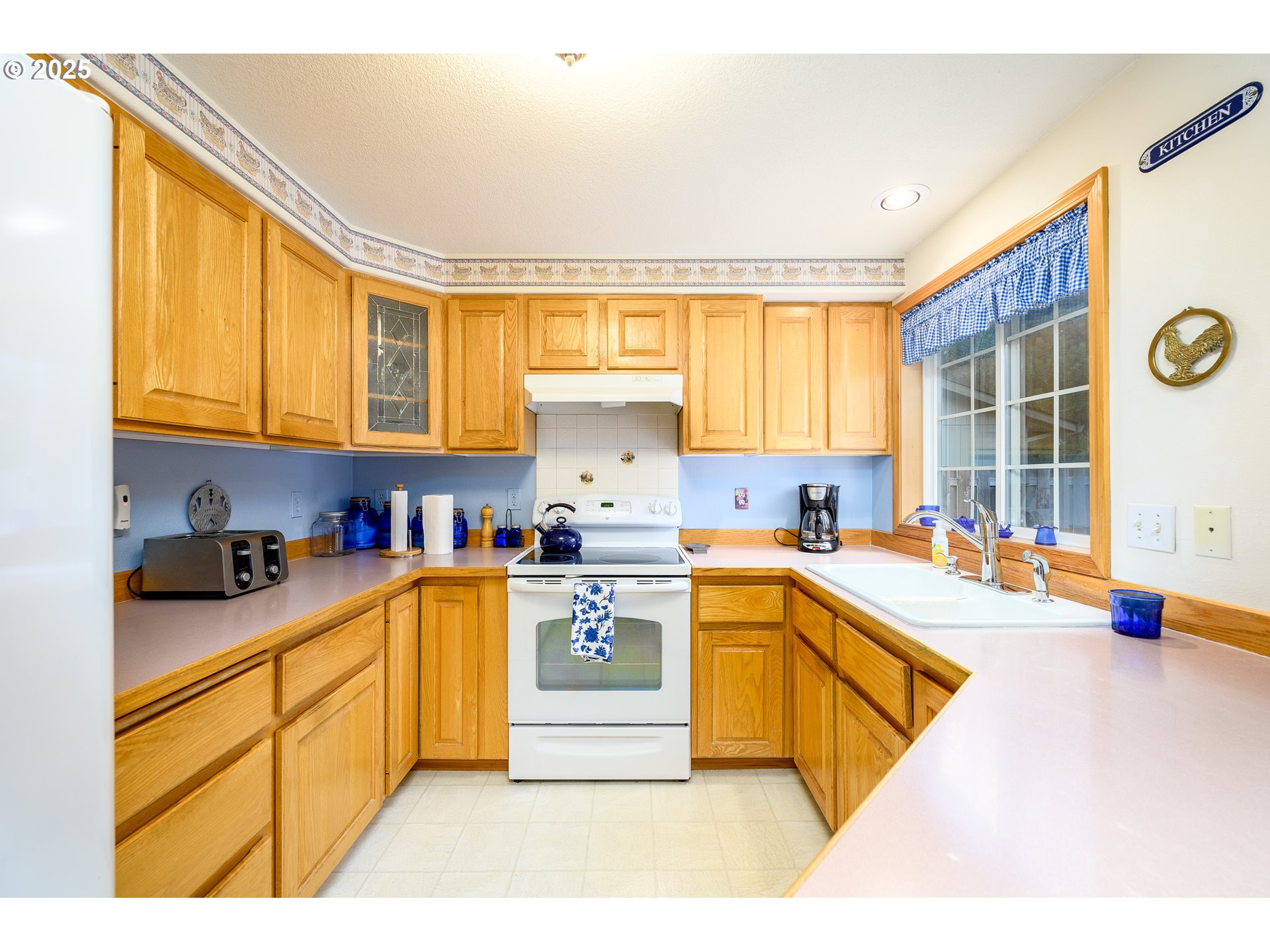 1583 SW JAMES ST, McMinnville