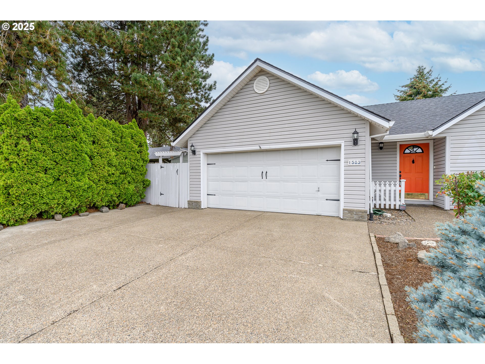 1583 SW JAMES ST, McMinnville