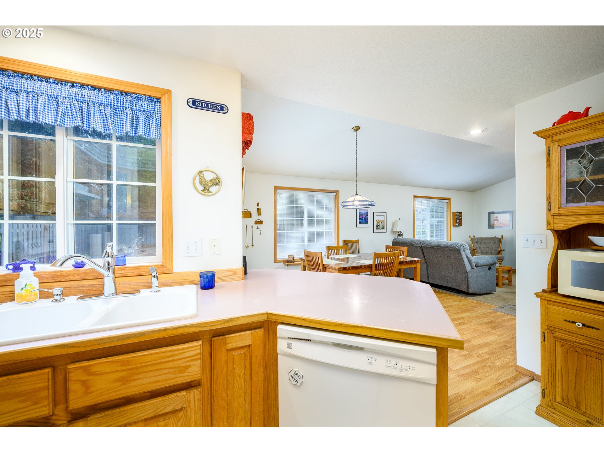 1583 SW JAMES ST, McMinnville