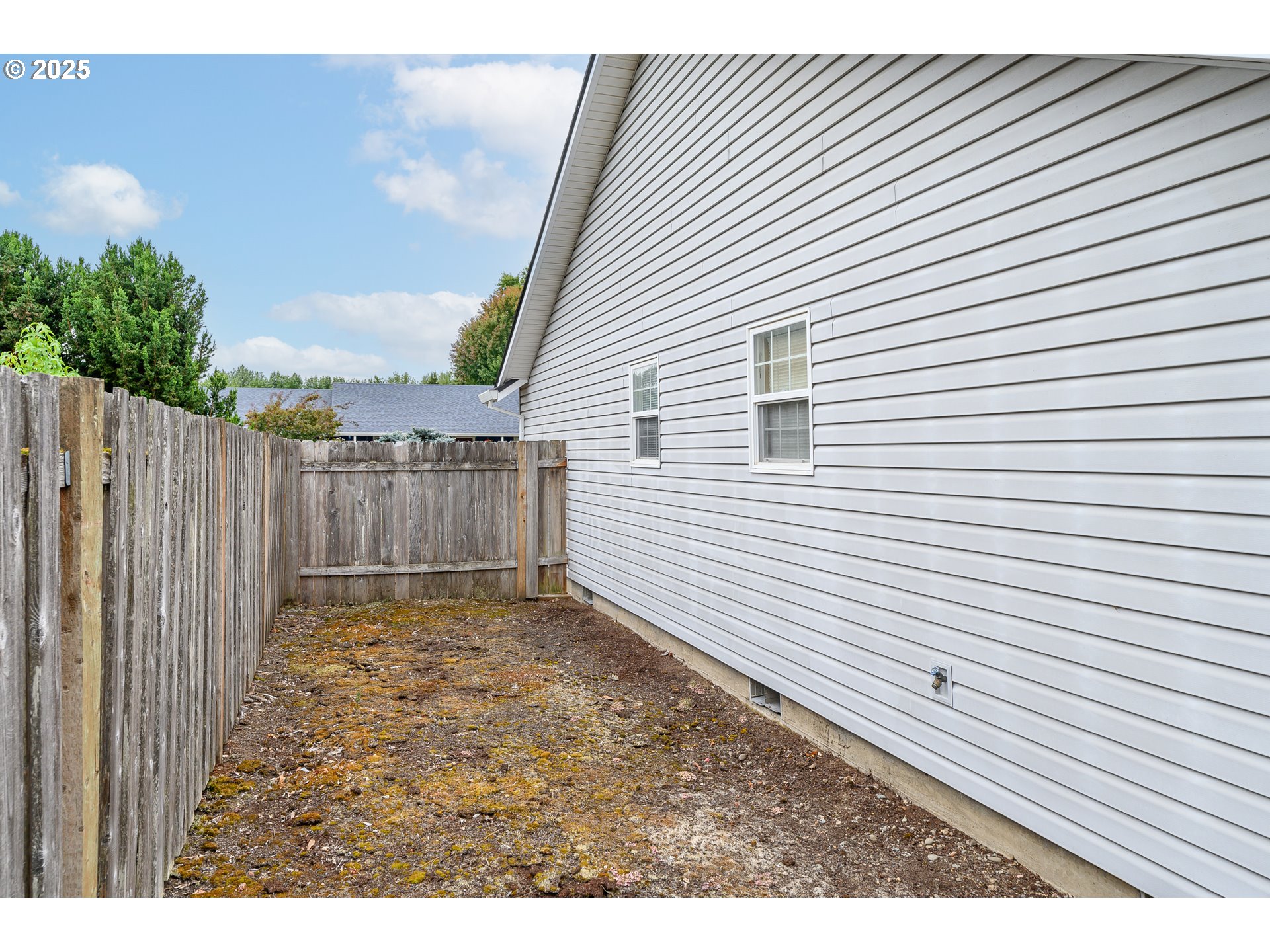 1583 SW JAMES ST, McMinnville