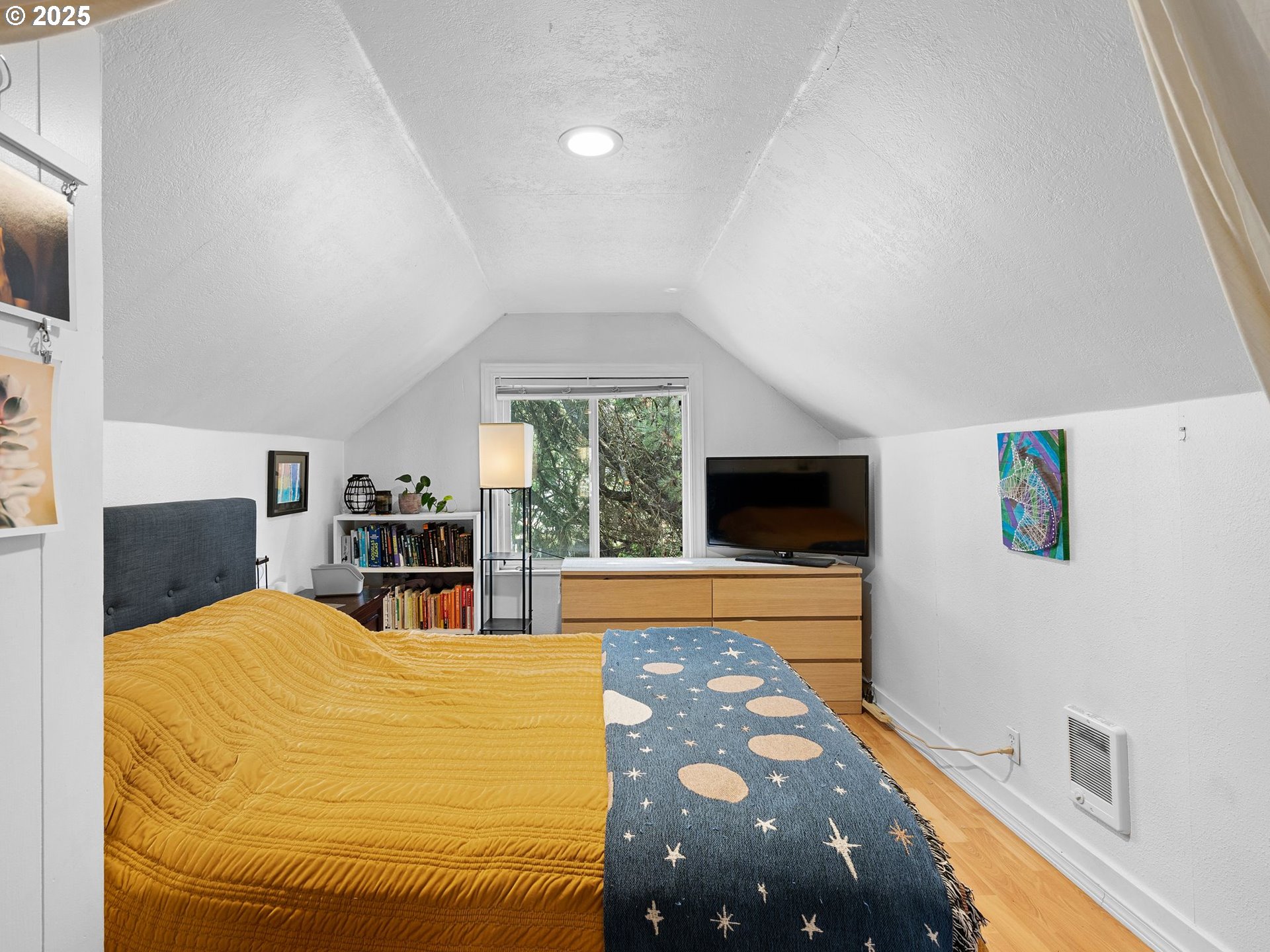 325 SE 162ND AVE