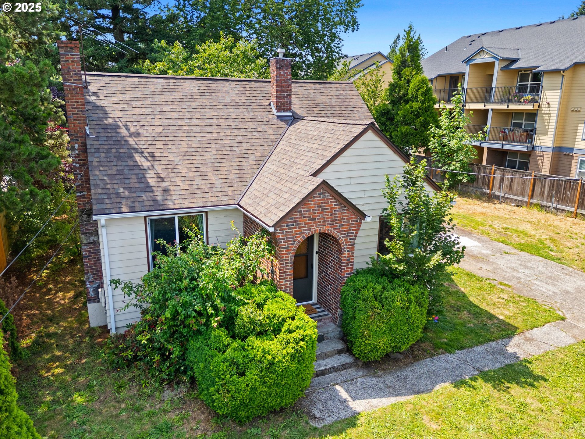 325 SE 162ND AVE