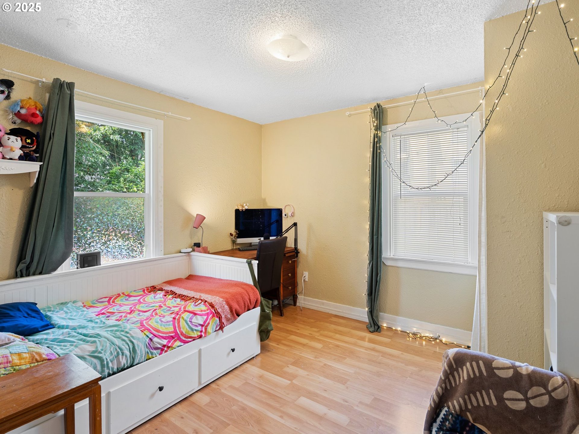 325 SE 162ND AVE