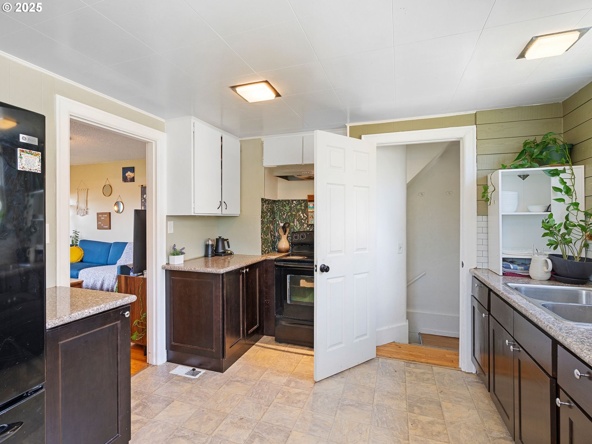 325 SE 162ND AVE