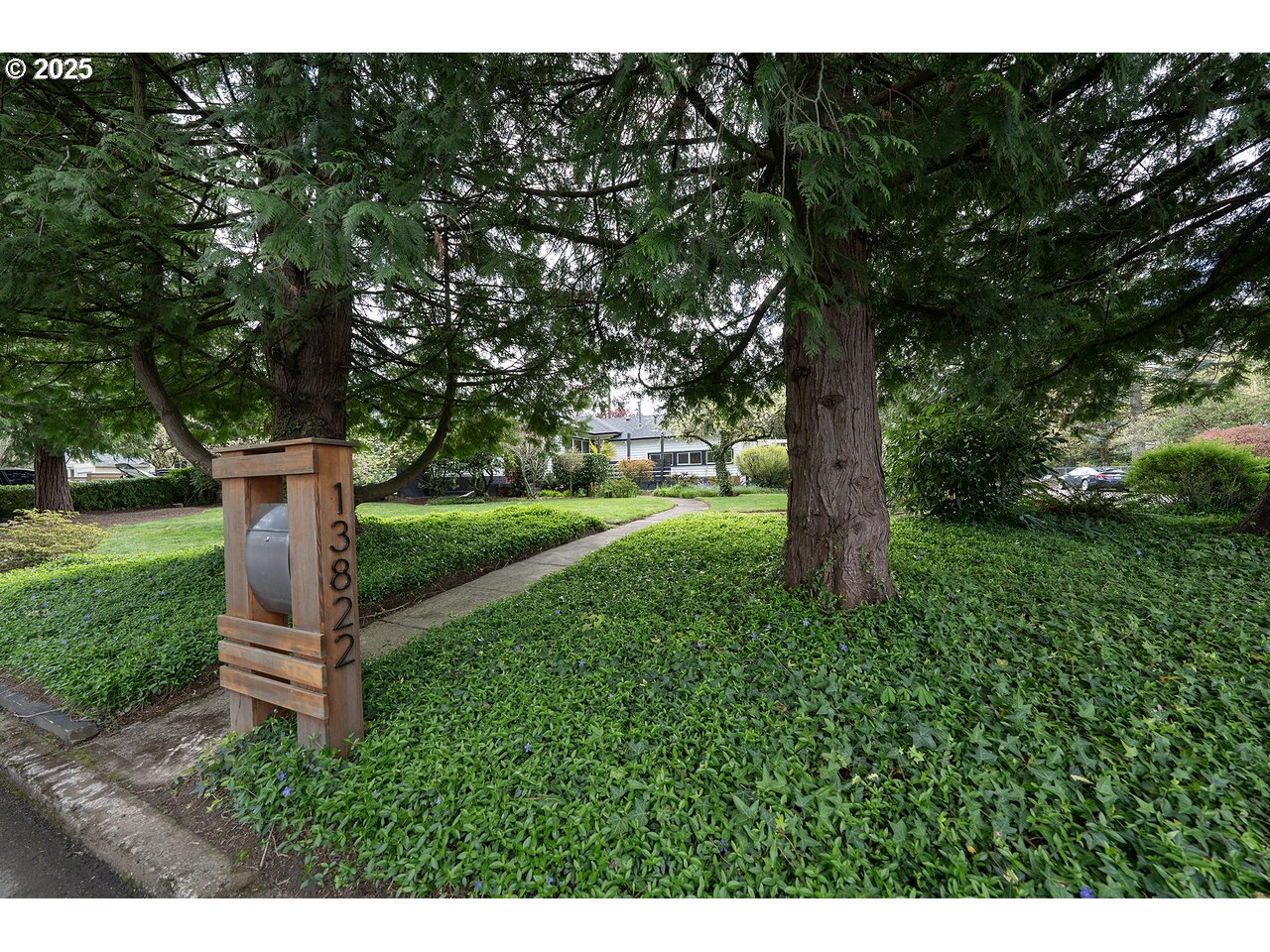 13822 NW MILL CREEK DR