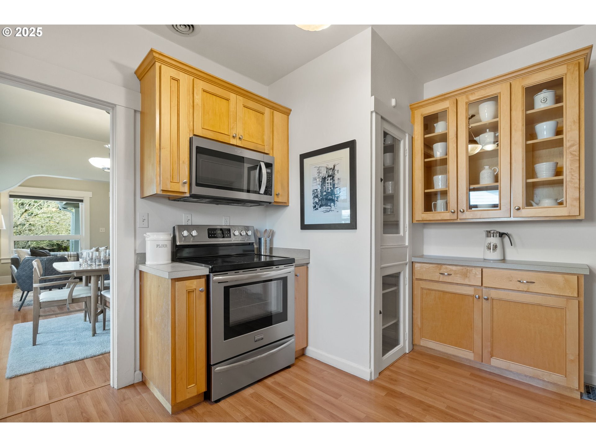 7127 N MISSISSIPPI AVE