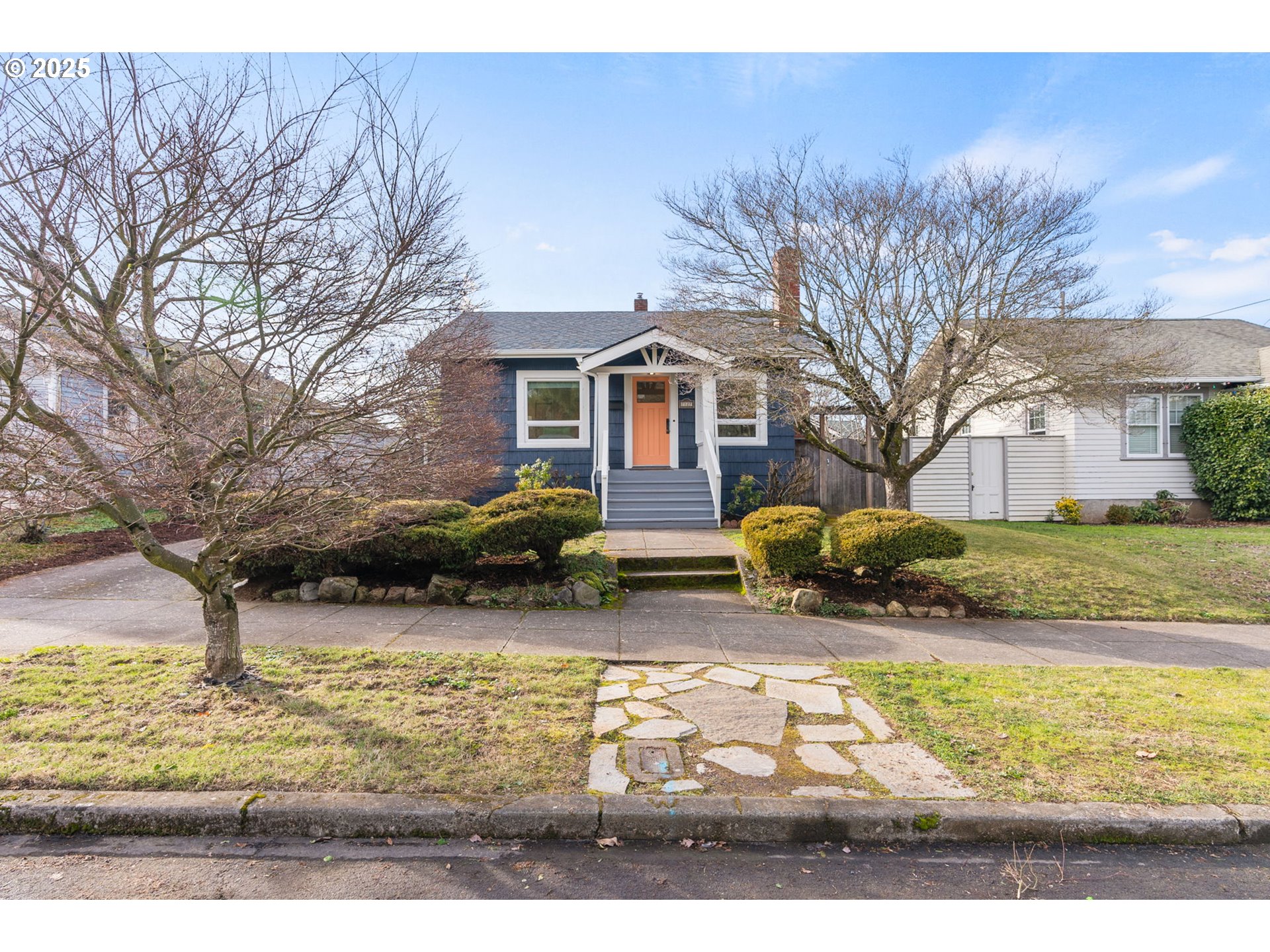 7127 N MISSISSIPPI AVE