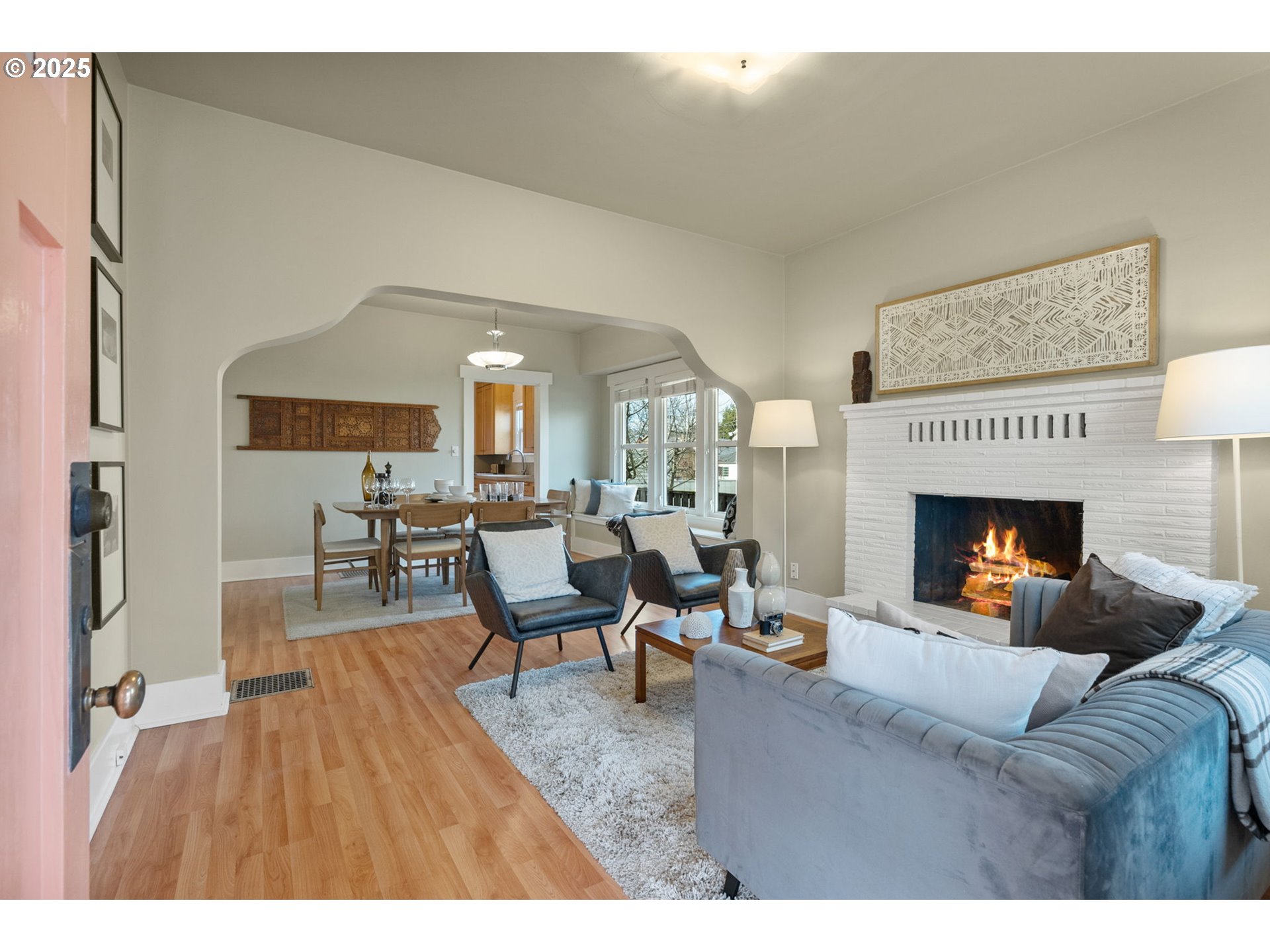 7127 N MISSISSIPPI AVE