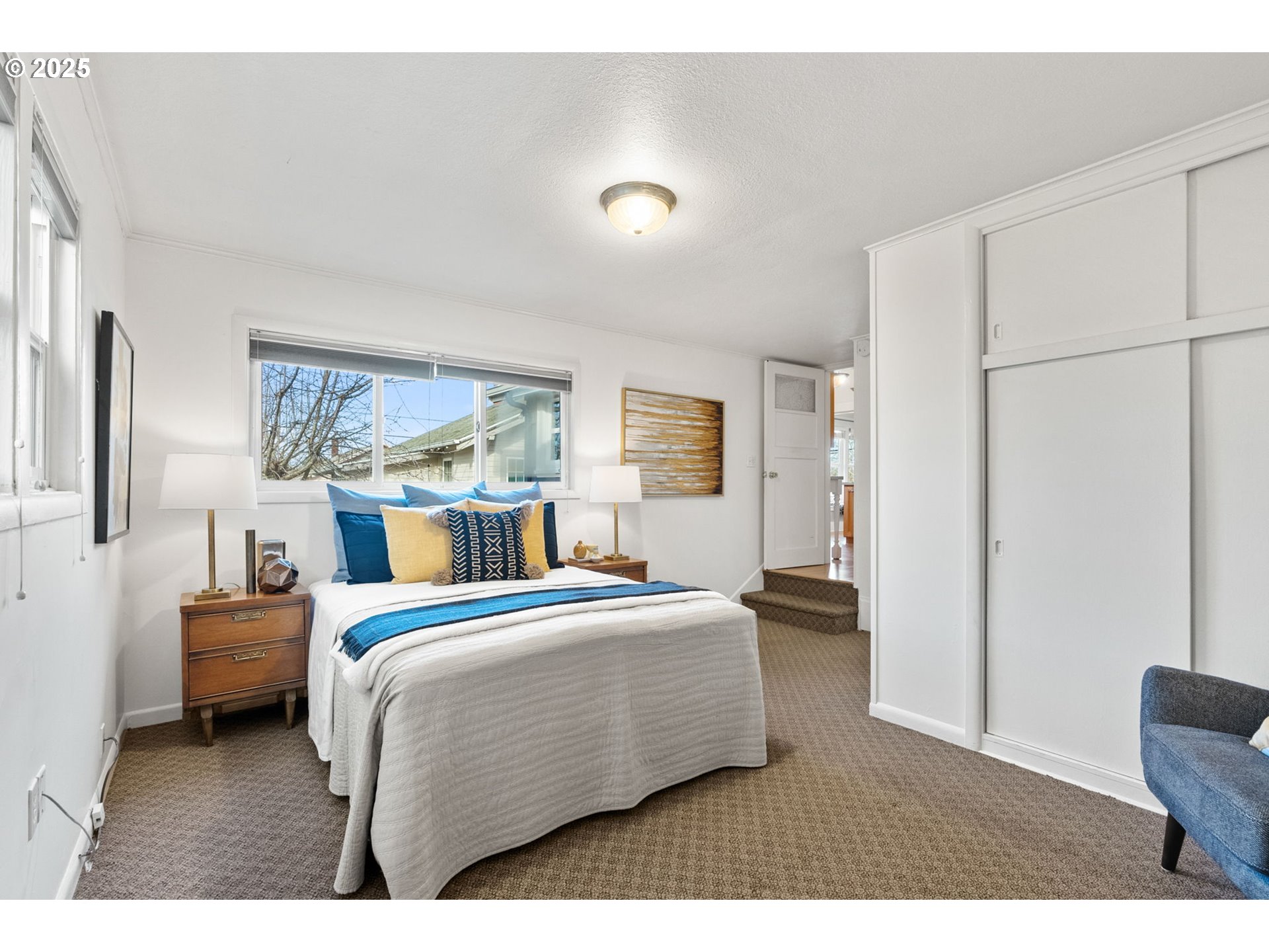 7127 N MISSISSIPPI AVE