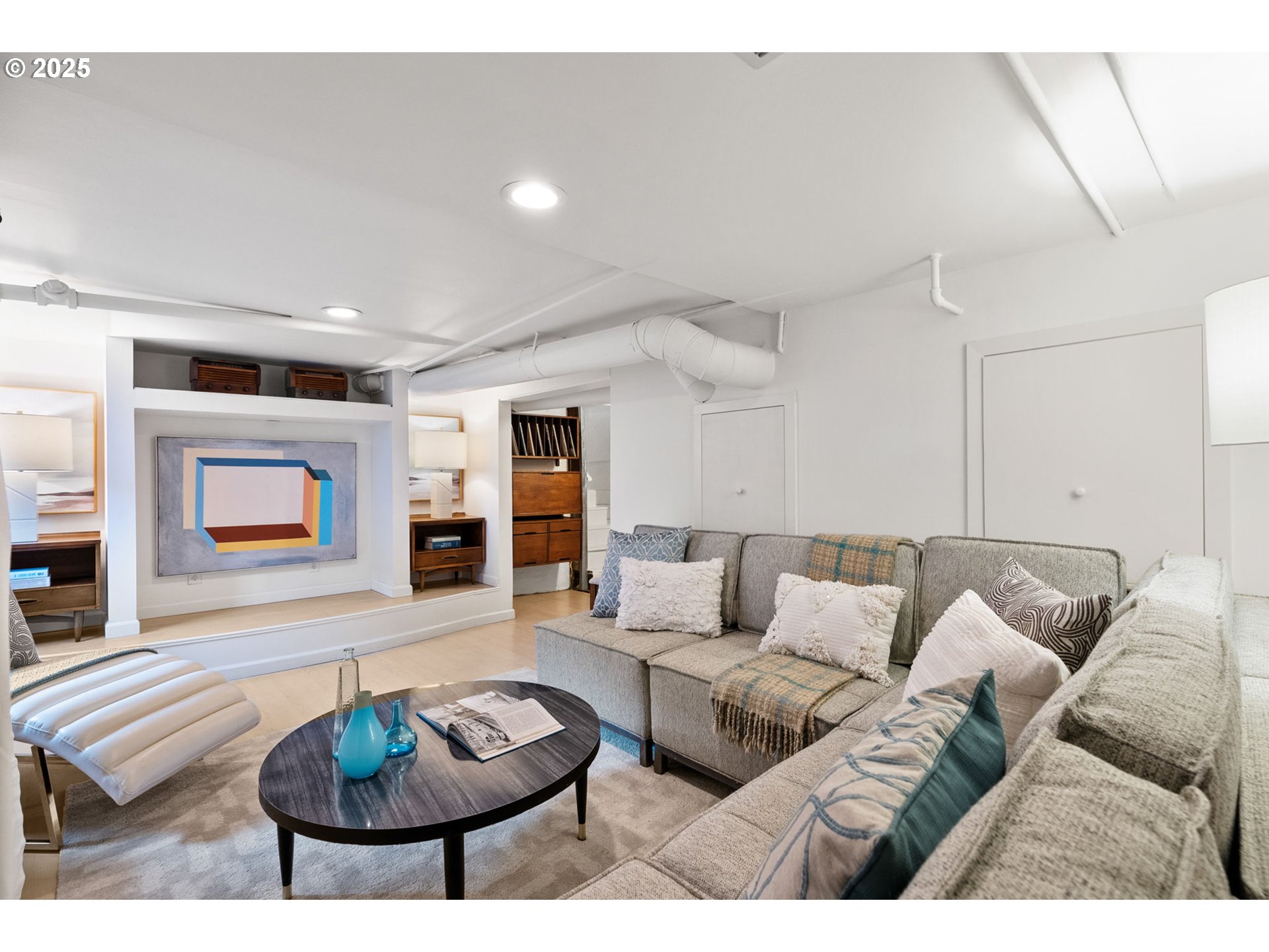 7127 N MISSISSIPPI AVE