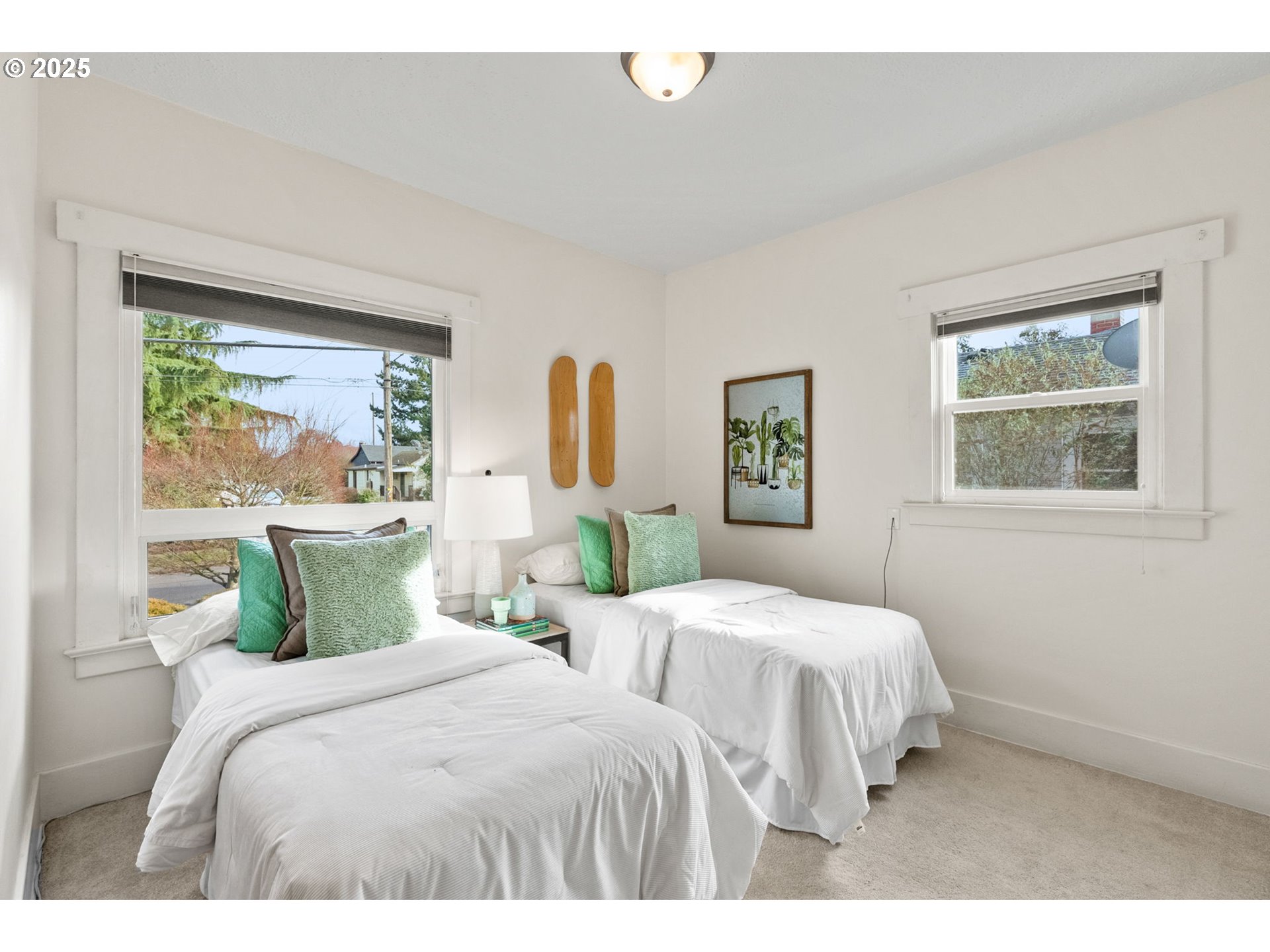 7127 N MISSISSIPPI AVE