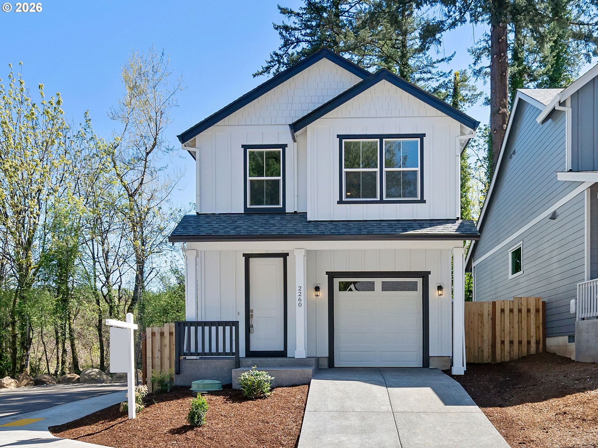 2260 NE 207th PL