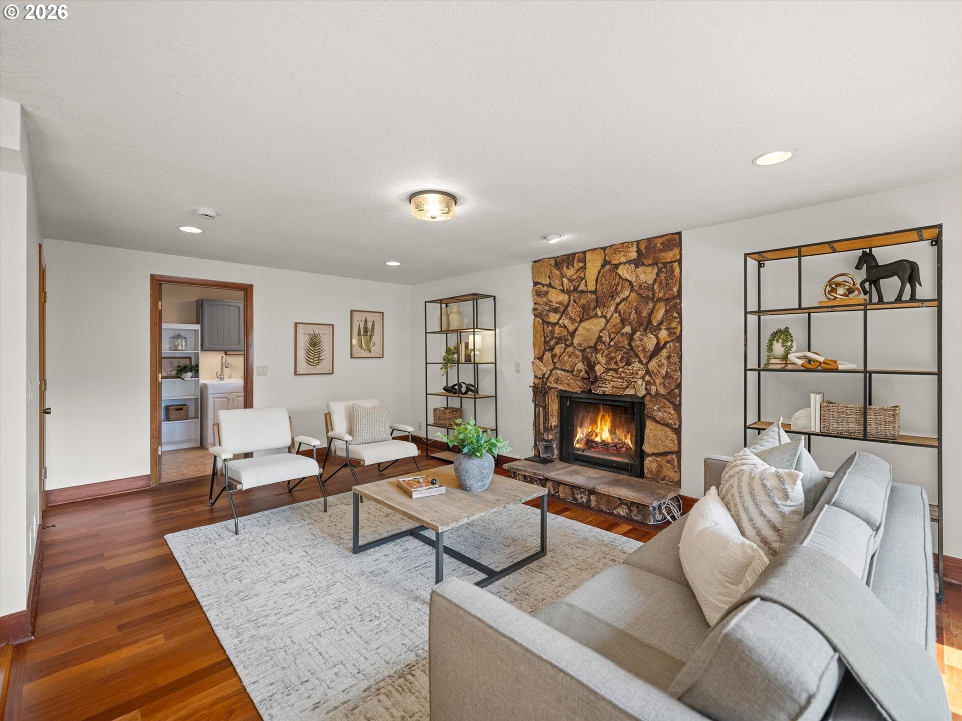 20932 SW WINEMA DR
