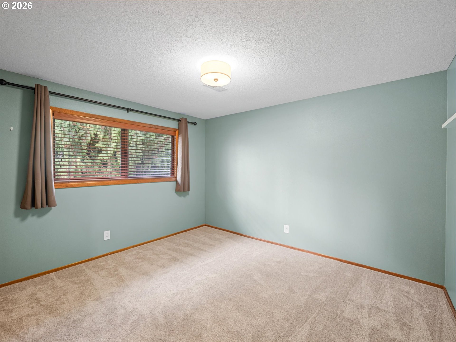 20932 SW WINEMA DR