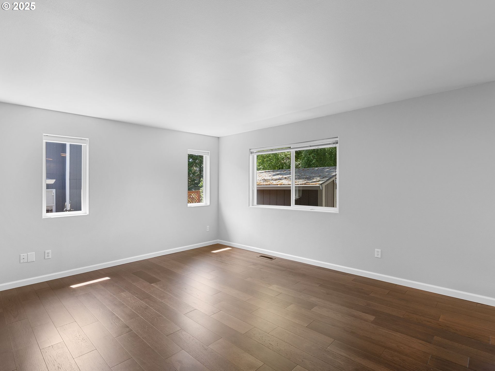 15618 NW RONDOS DR