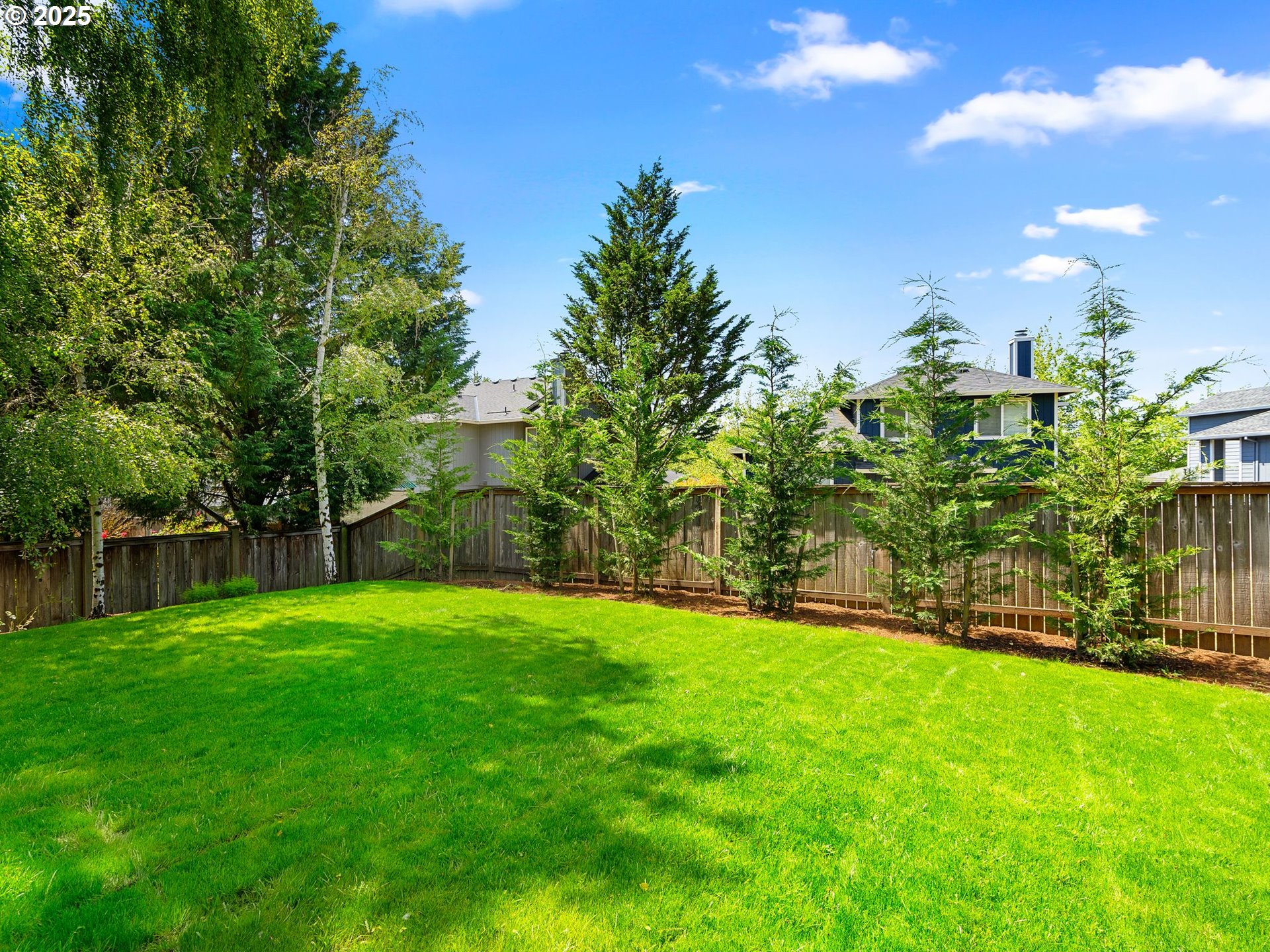 15618 NW RONDOS DR