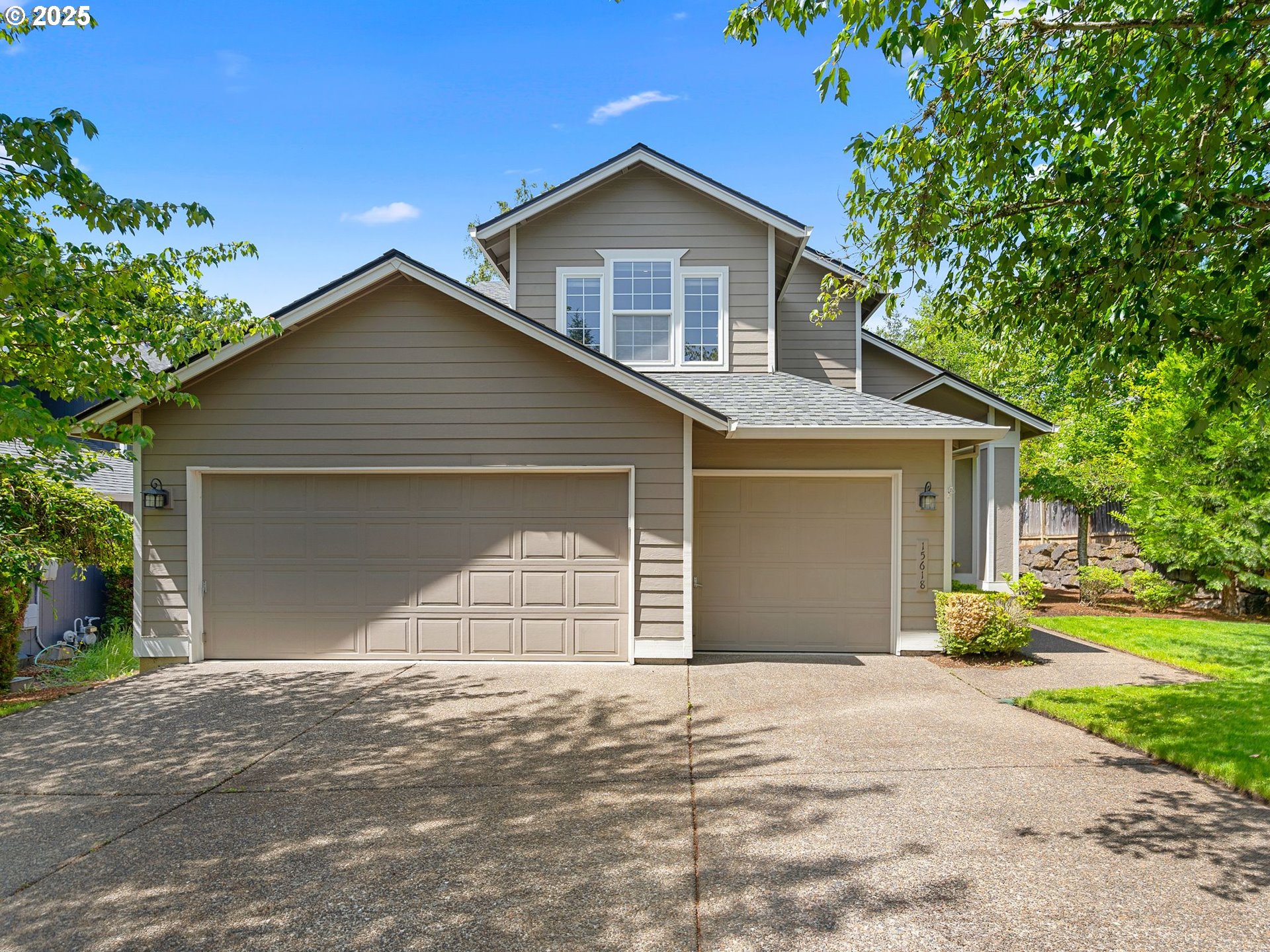 15618 NW RONDOS DR