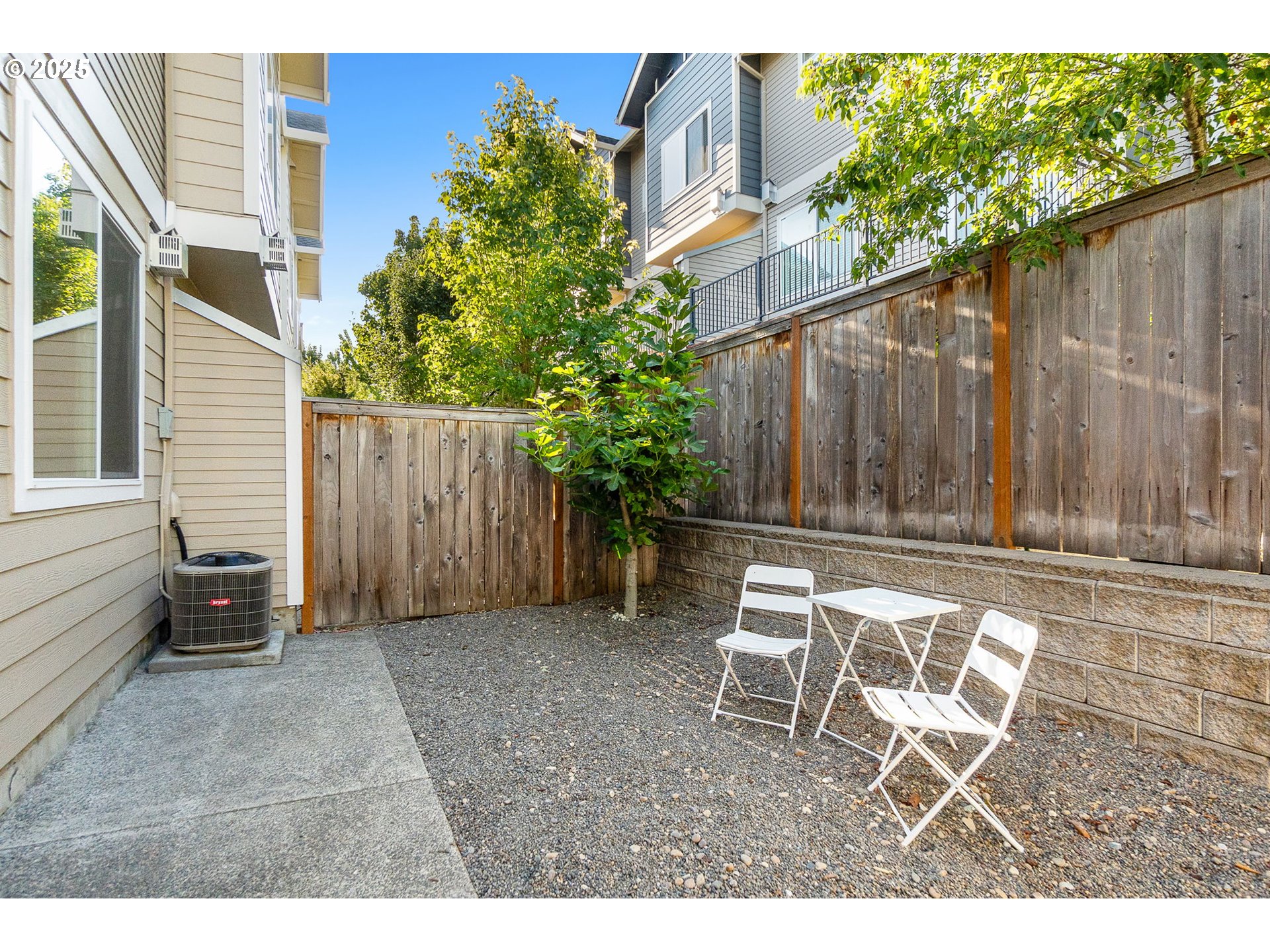 10561 NE PARK RIDGE WAY