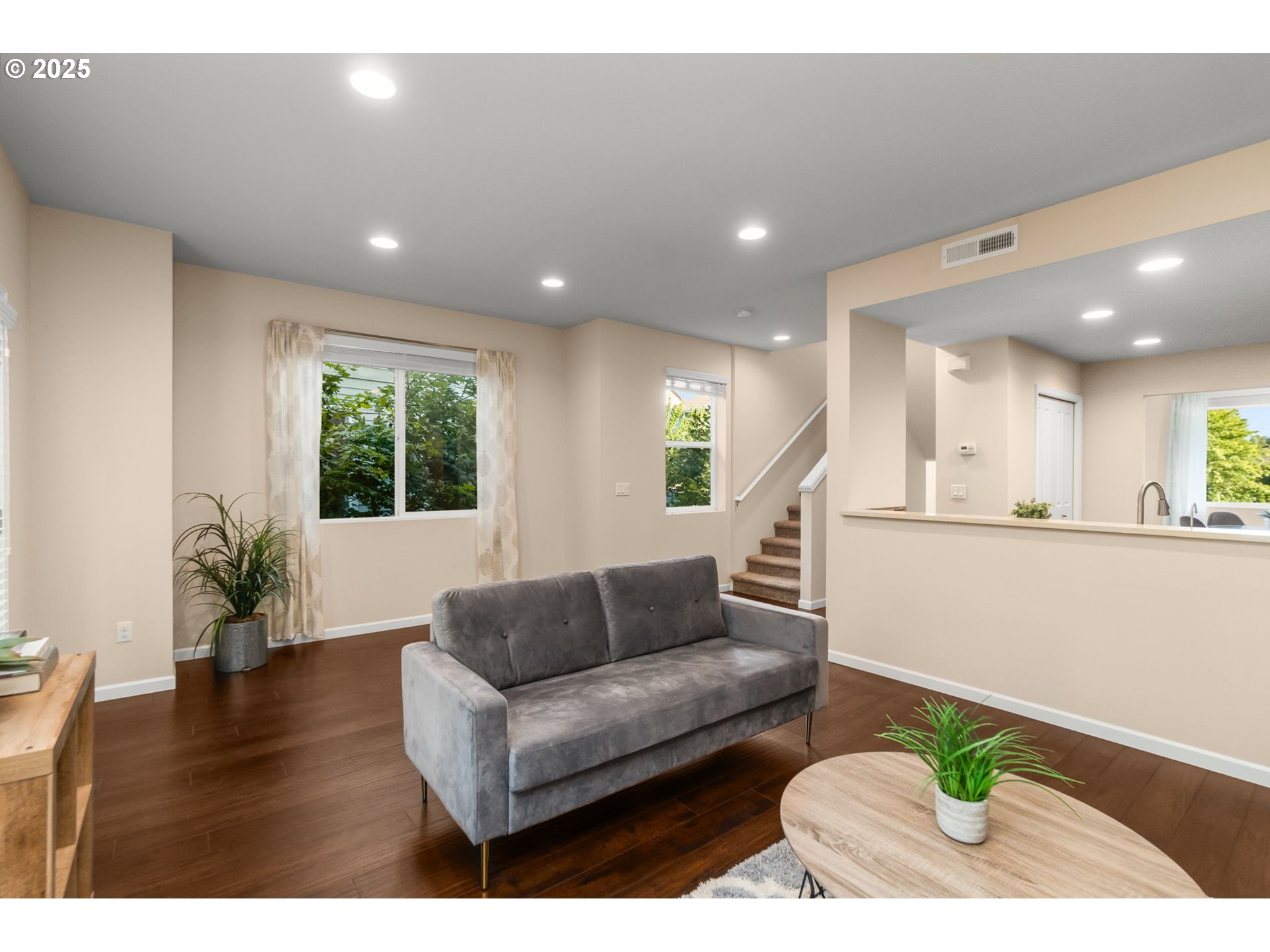 10561 NE PARK RIDGE WAY