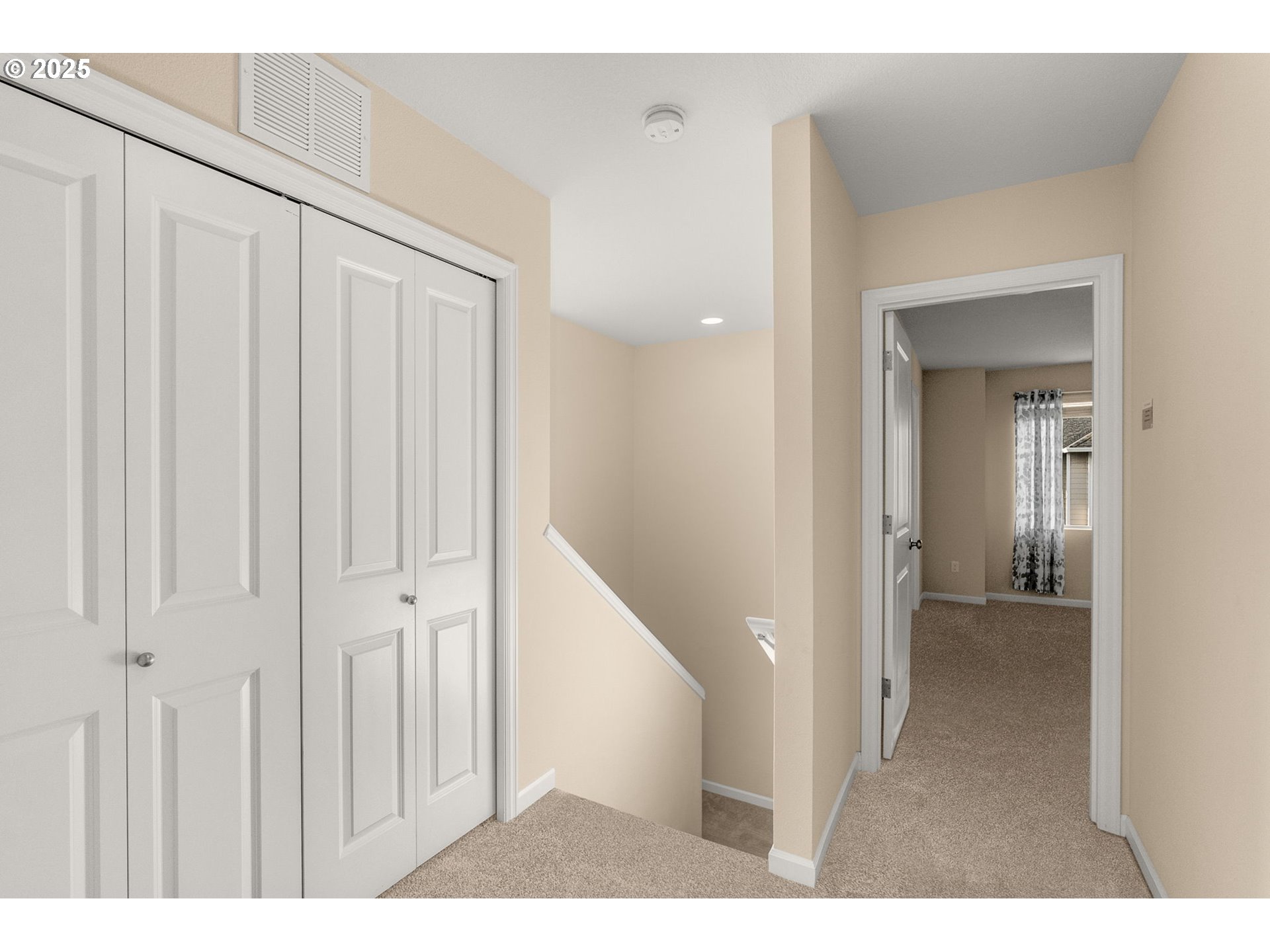 10561 NE PARK RIDGE WAY