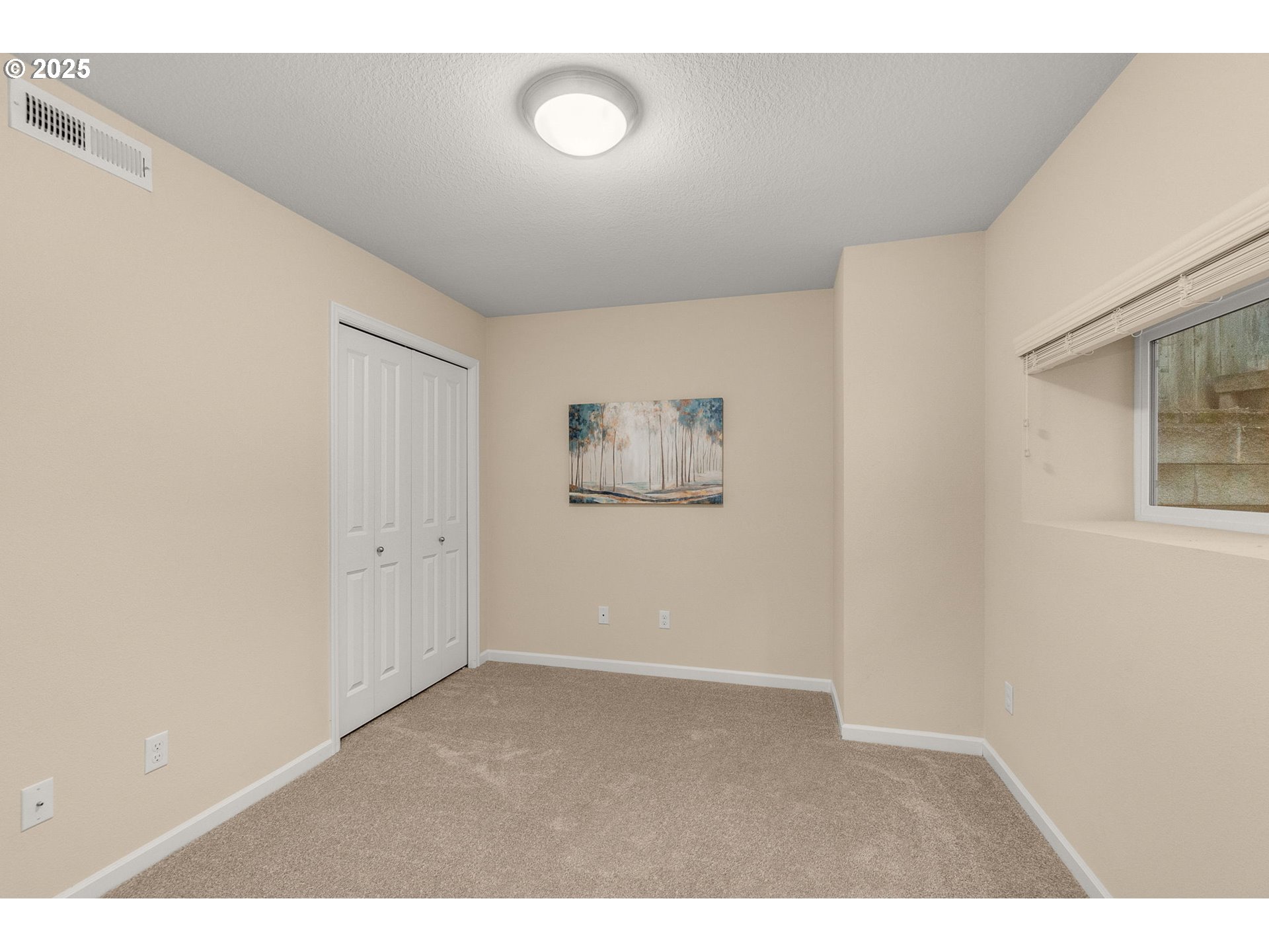 10561 NE PARK RIDGE WAY