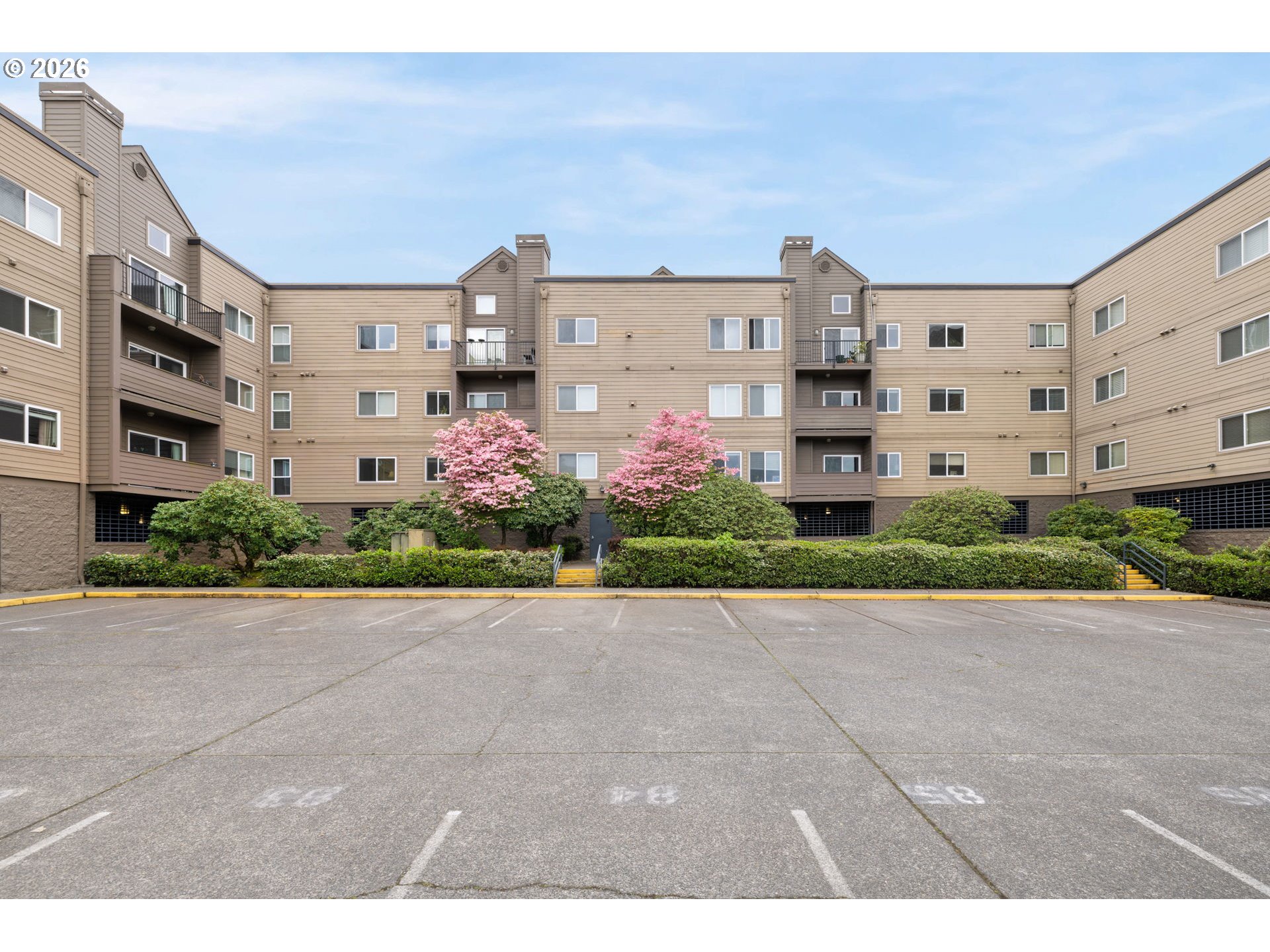 4320 S CORBETT AVE 211