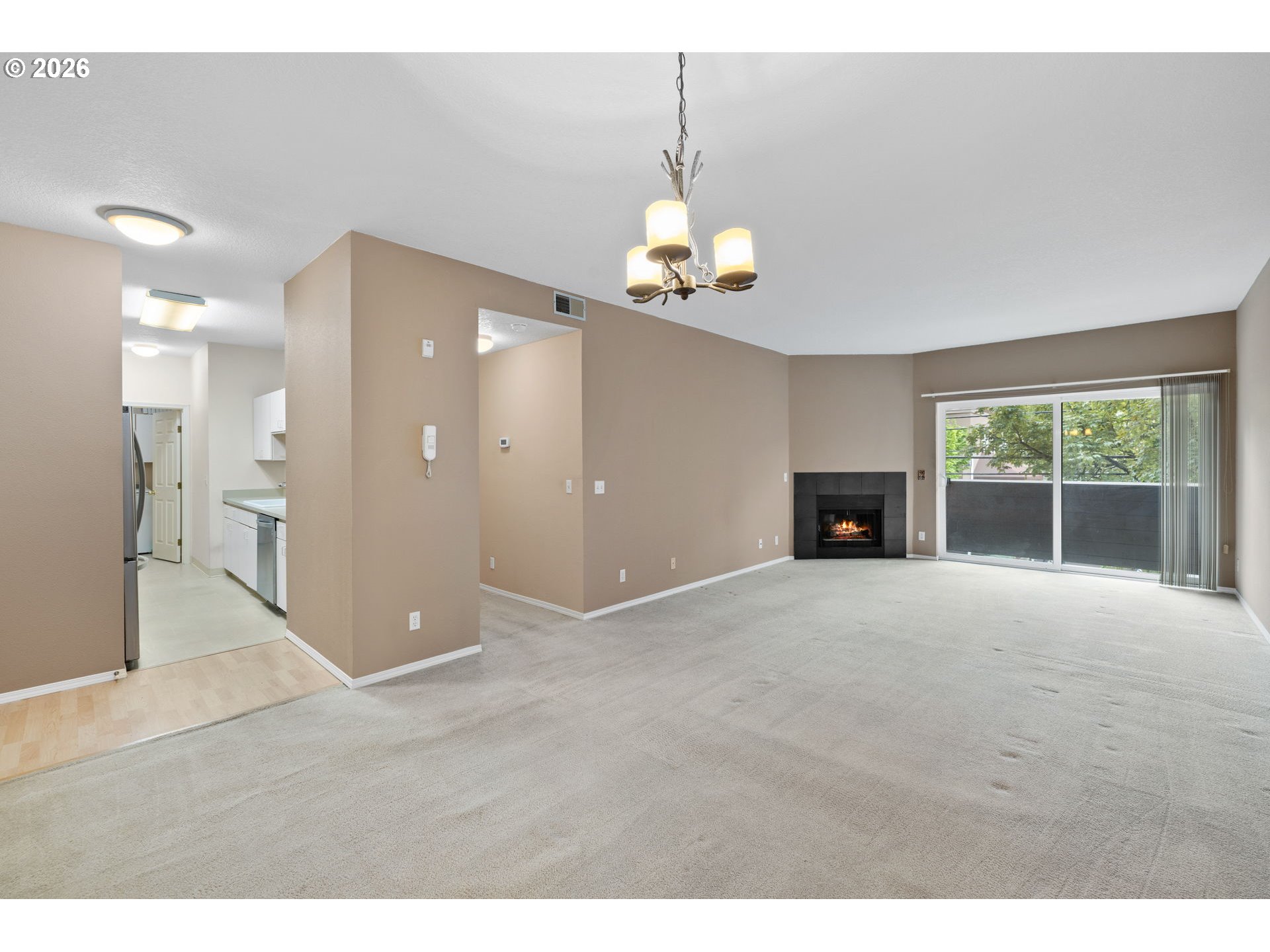4320 S CORBETT AVE 211