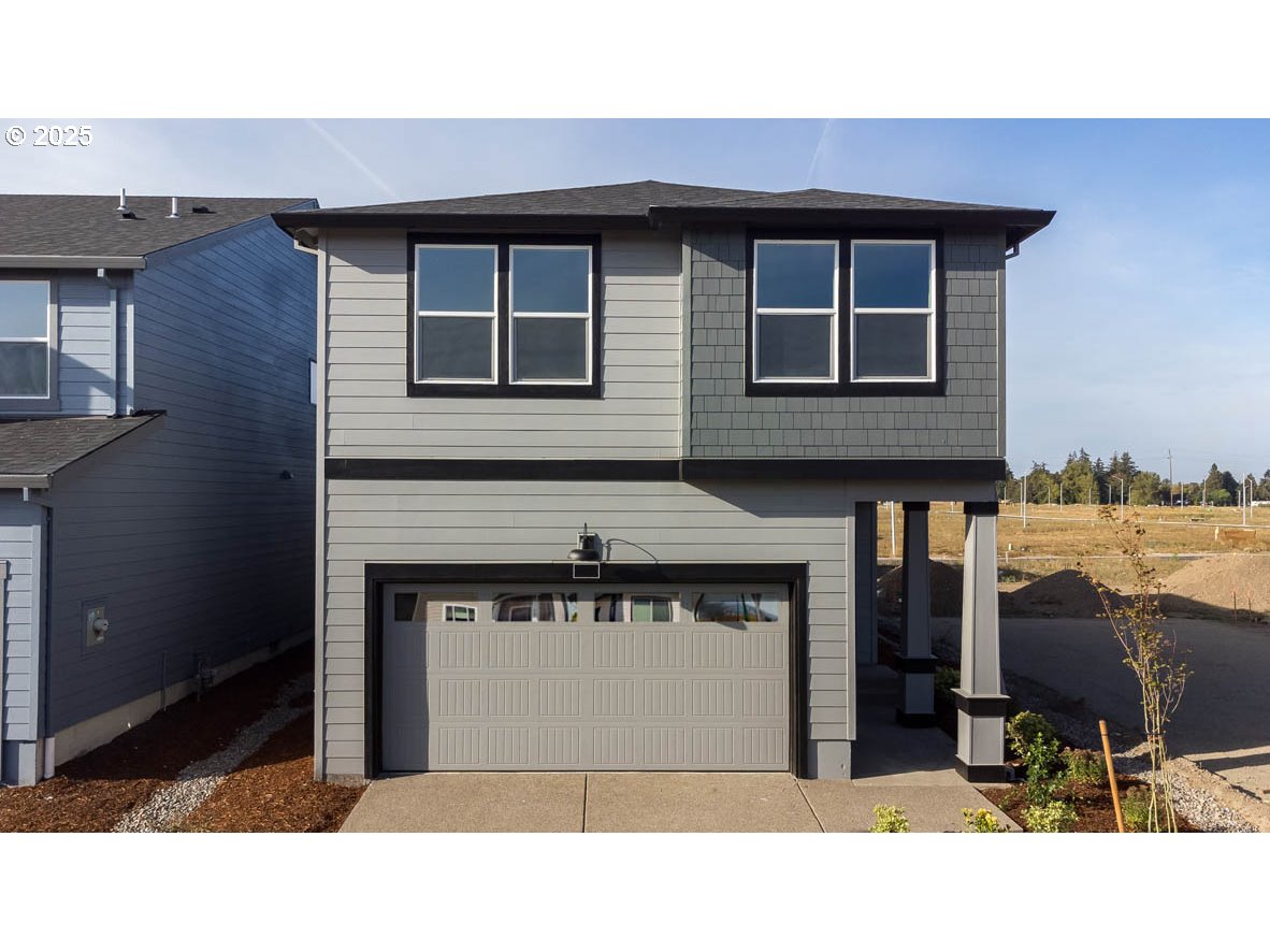 2110 36th AVE