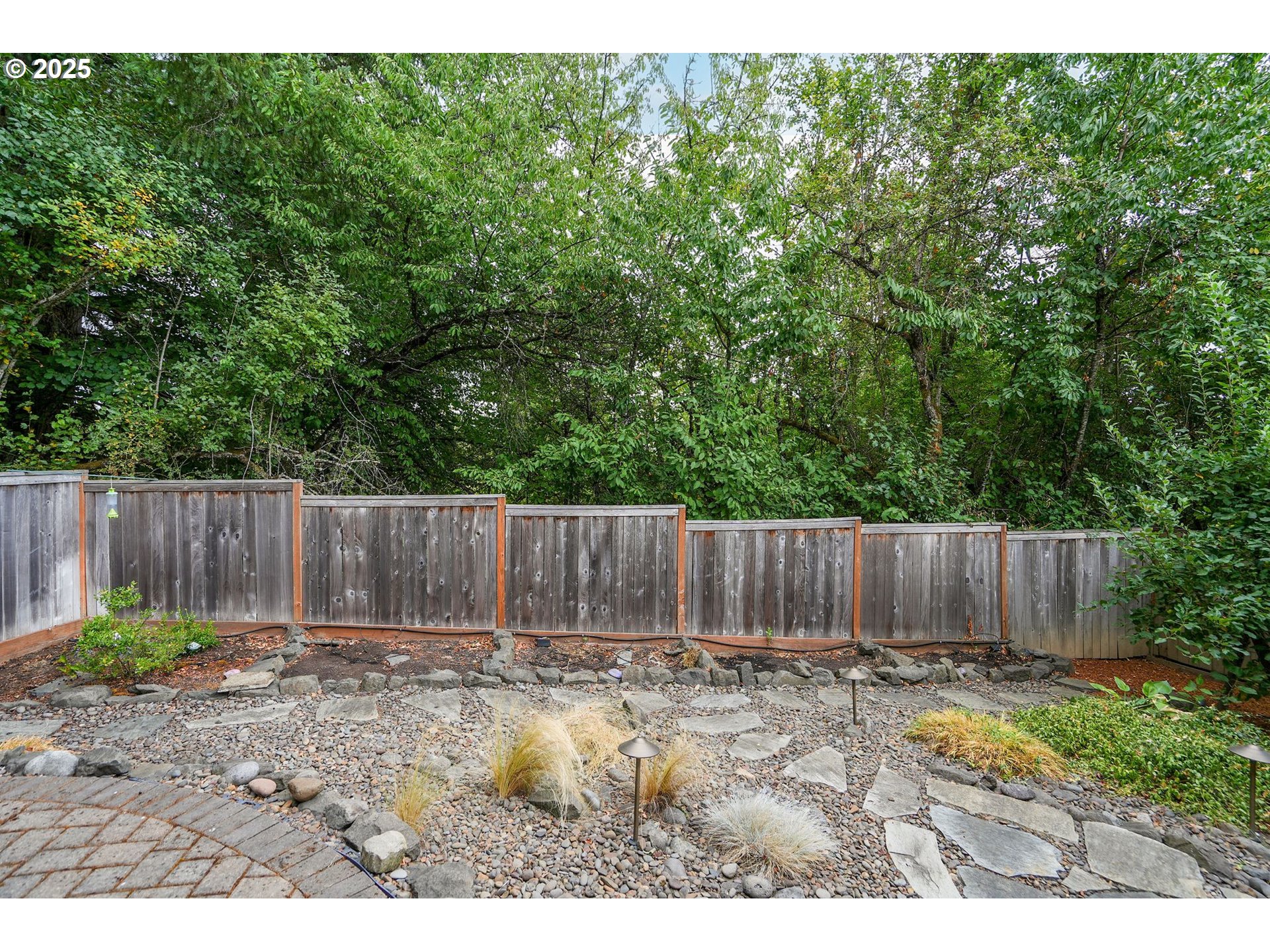 2011 SW KENDRA ST