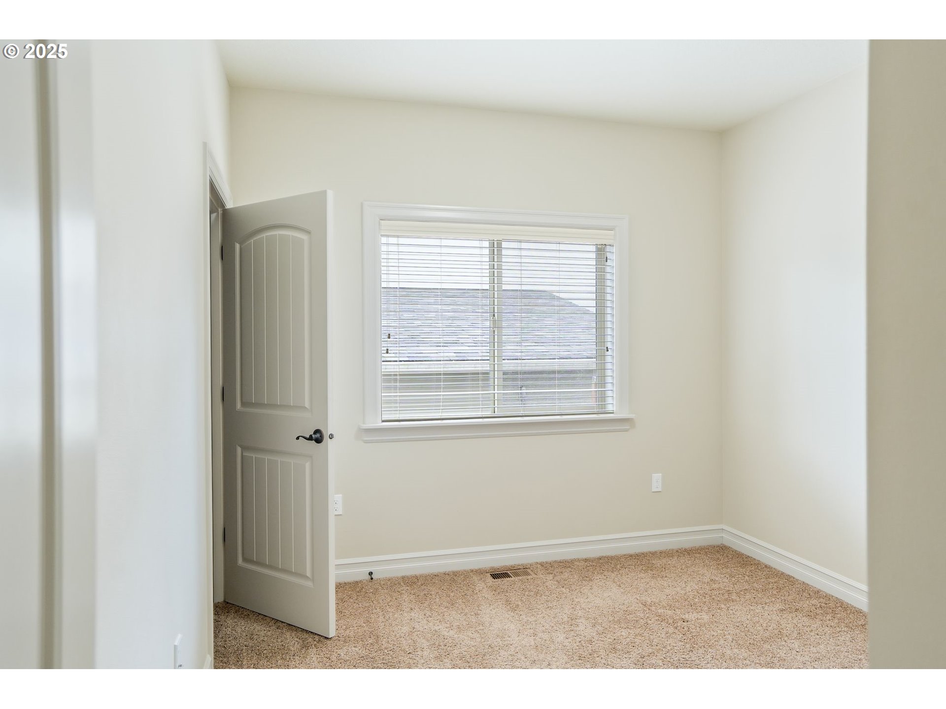 2011 SW KENDRA ST