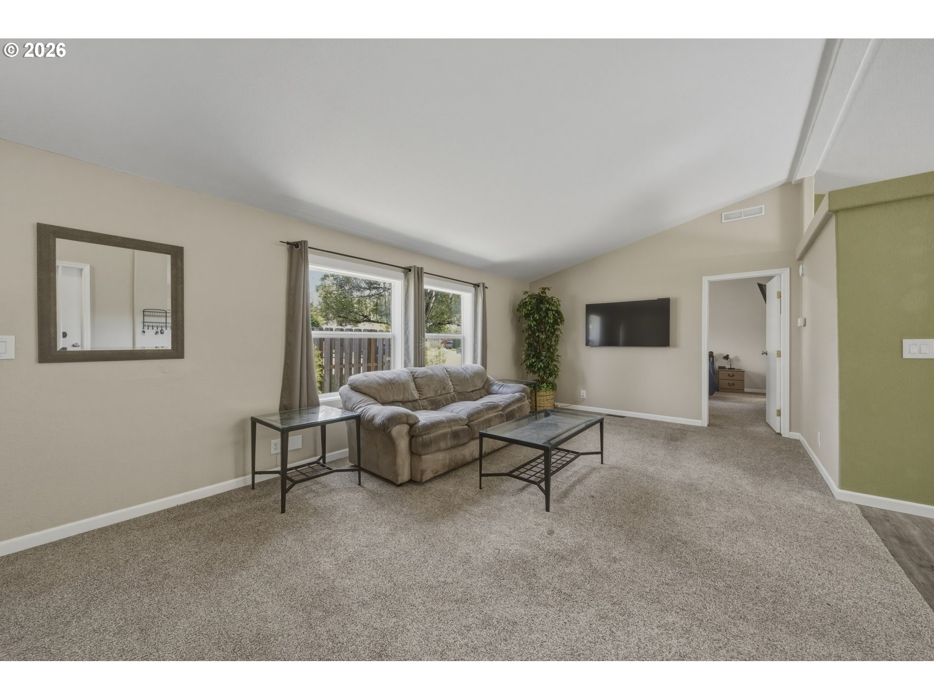 3065 NE EGRET CT