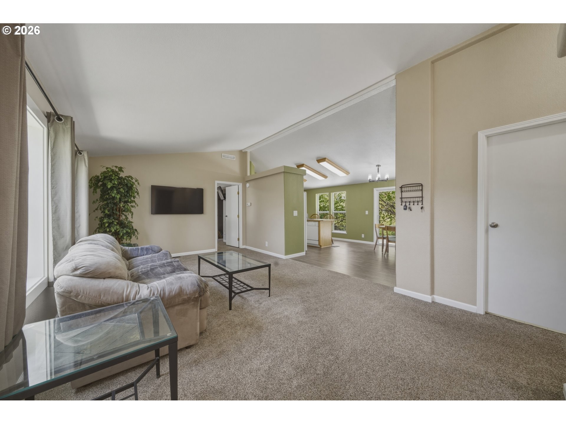 3065 NE EGRET CT