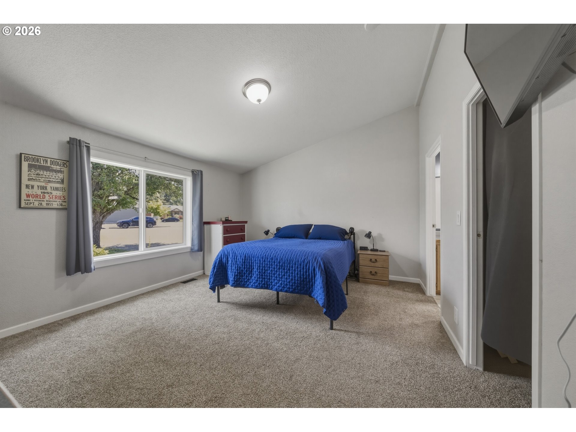 3065 NE EGRET CT