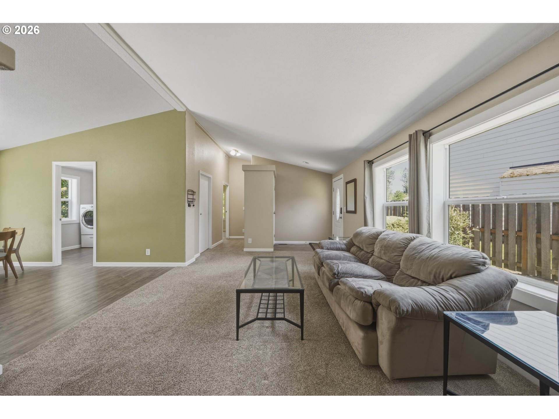 3065 NE EGRET CT