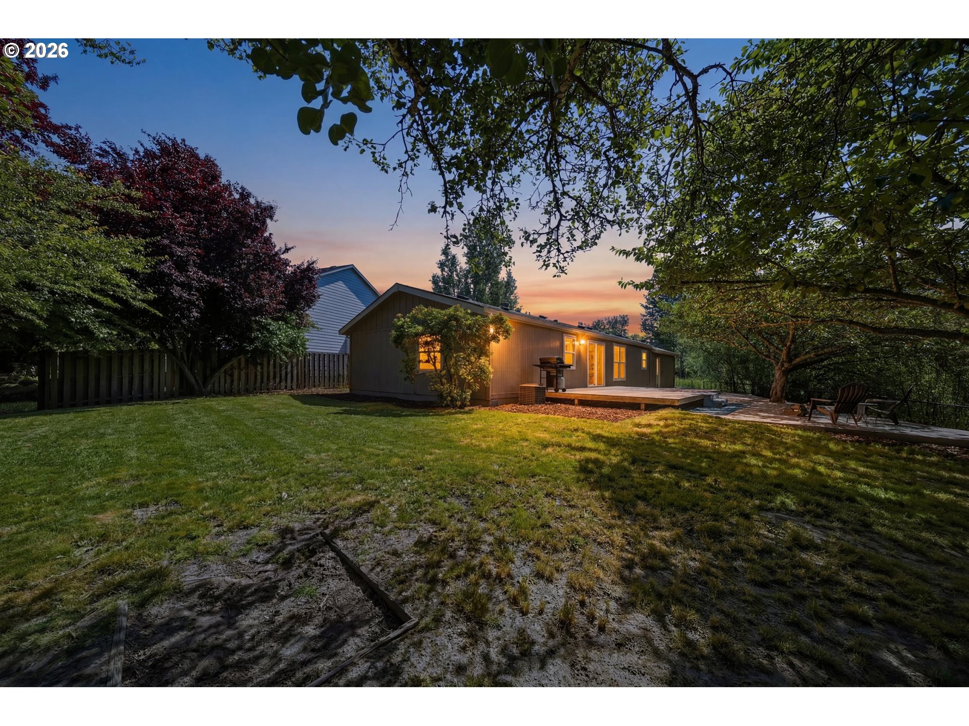3065 NE EGRET CT