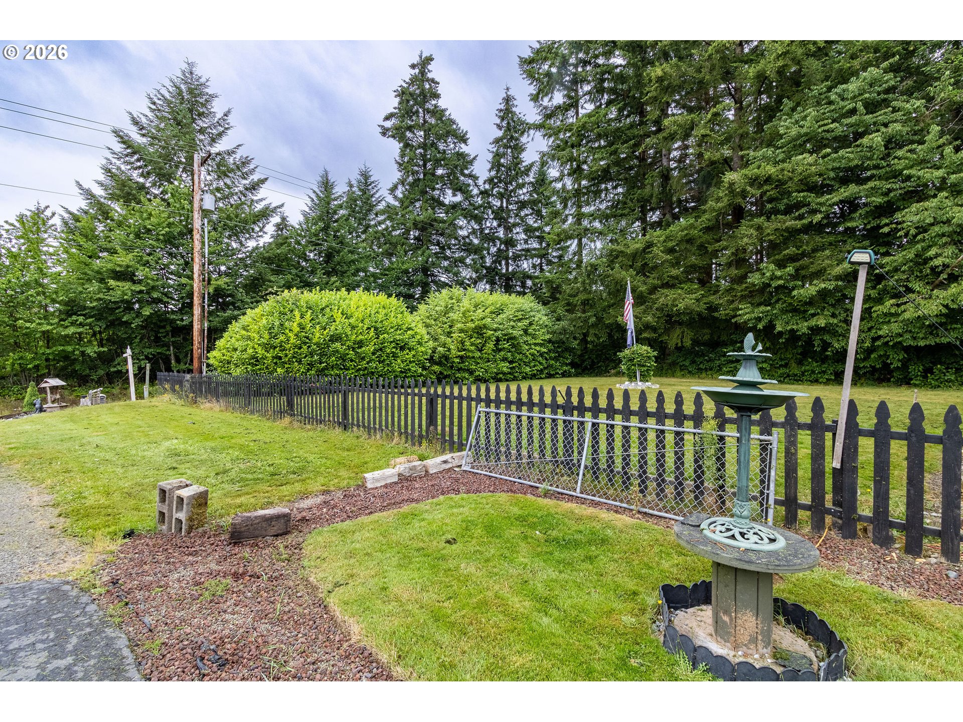 166 BURCHETT RD