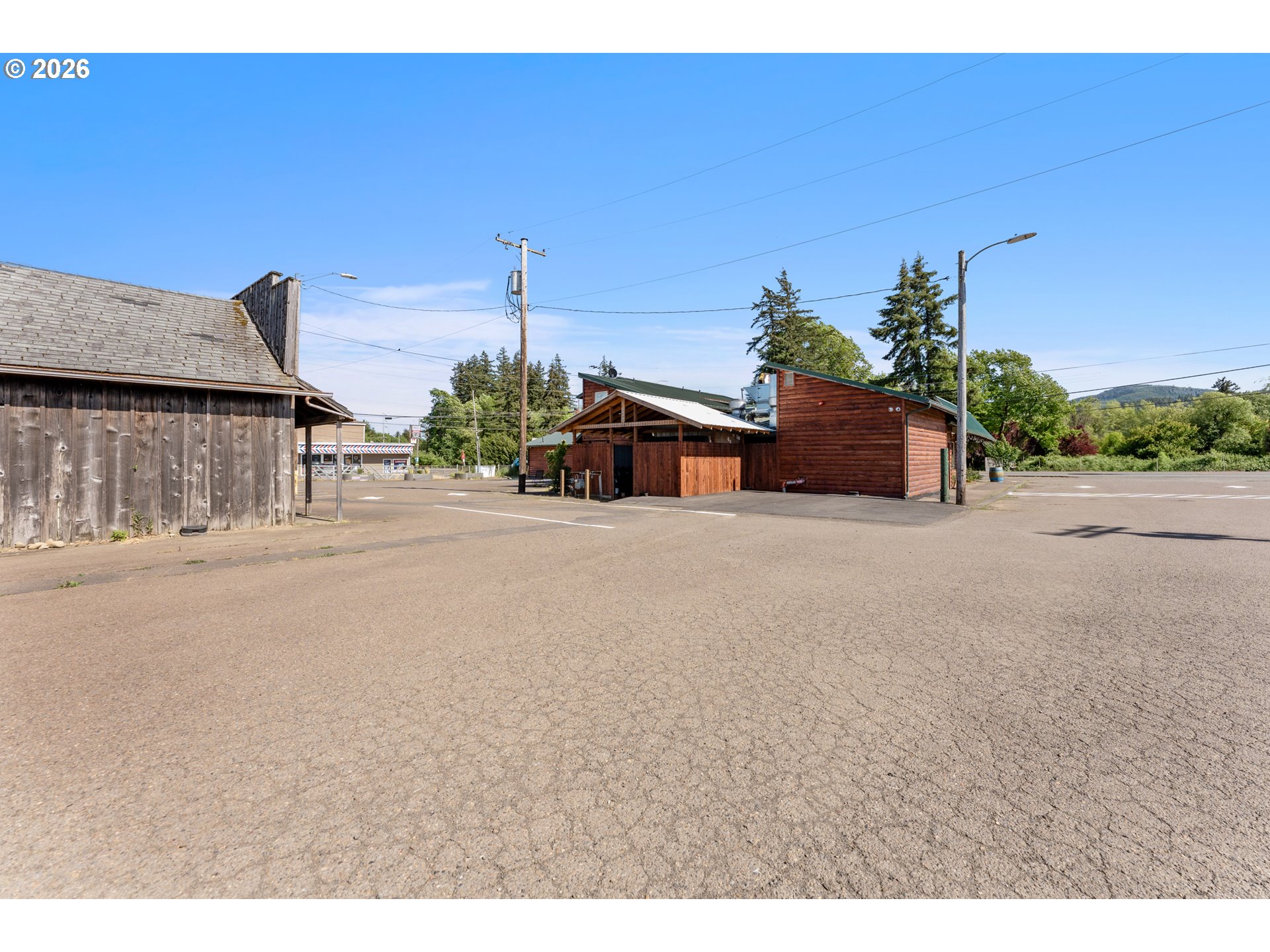 28405 SALMON RIVER HWY