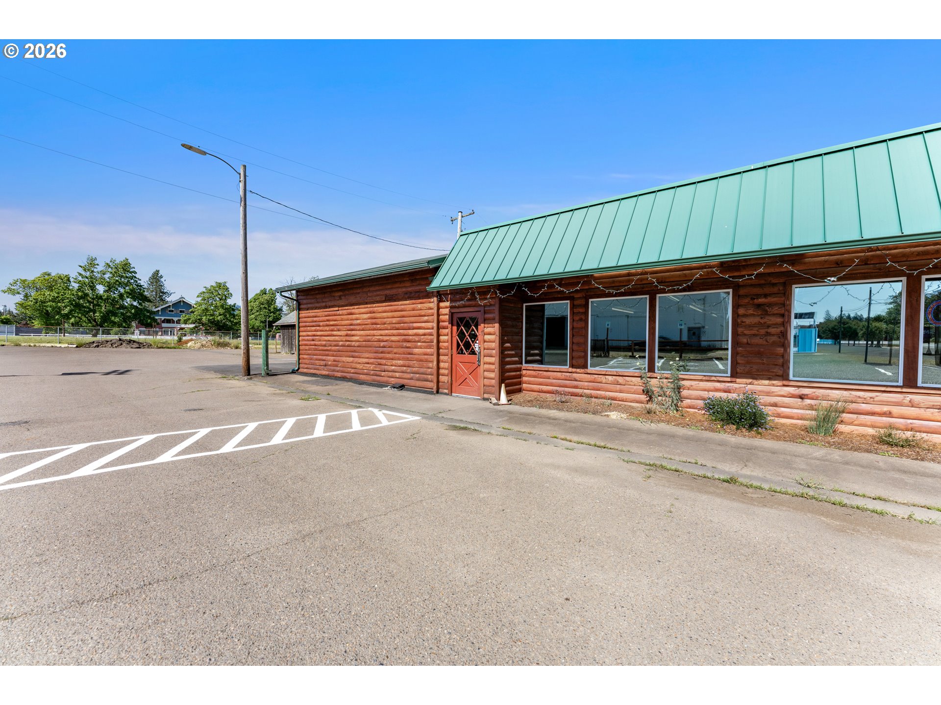 28405 SALMON RIVER HWY