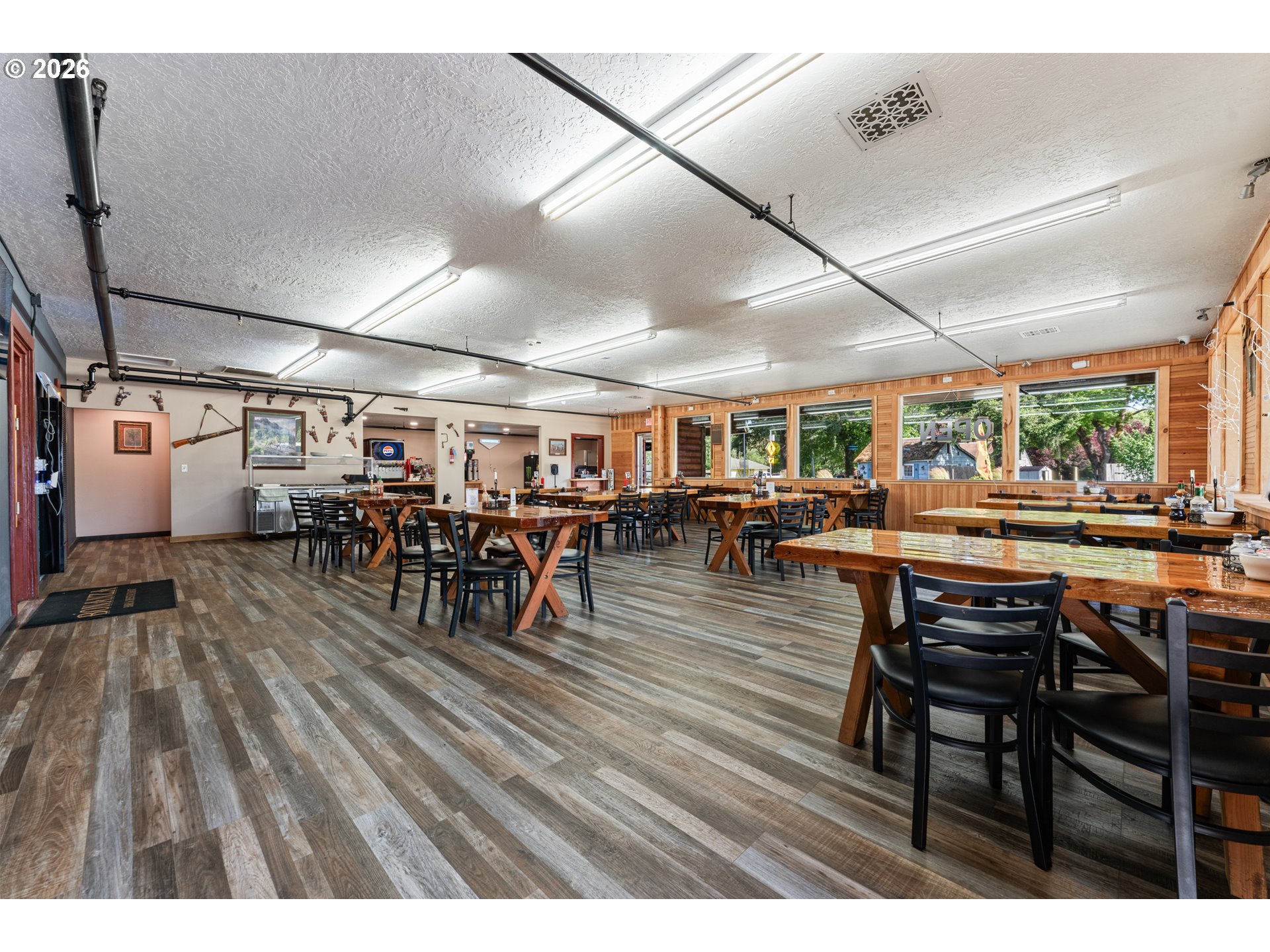 28405 SALMON RIVER HWY