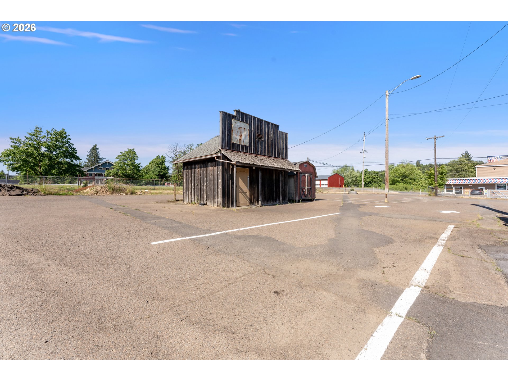 28405 SALMON RIVER HWY