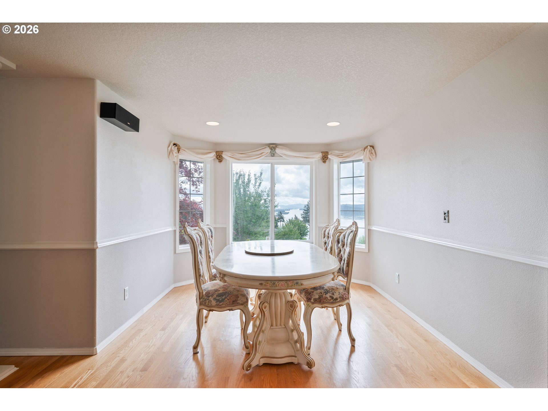 585 E MCADAMS RD