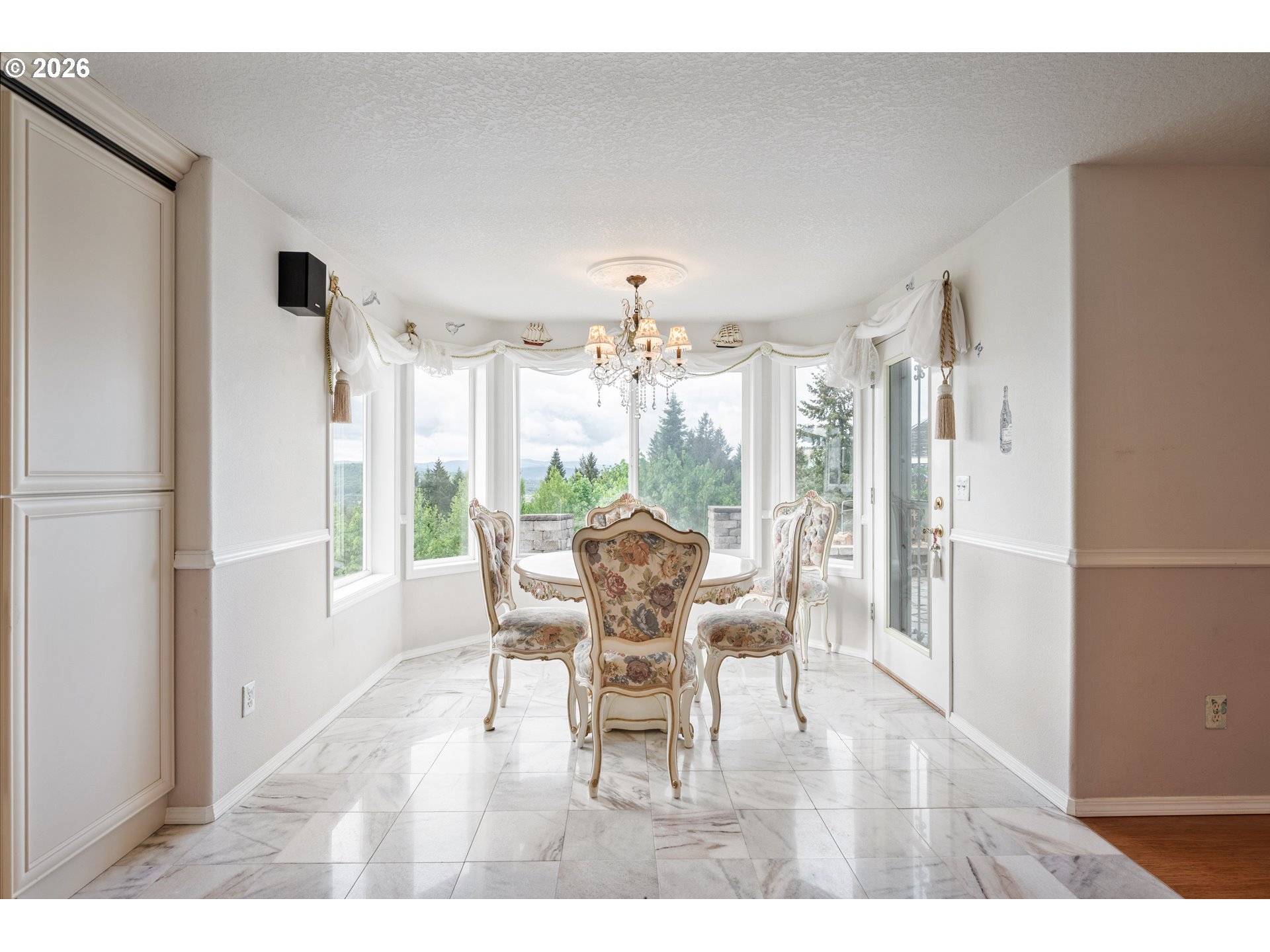 585 E MCADAMS RD