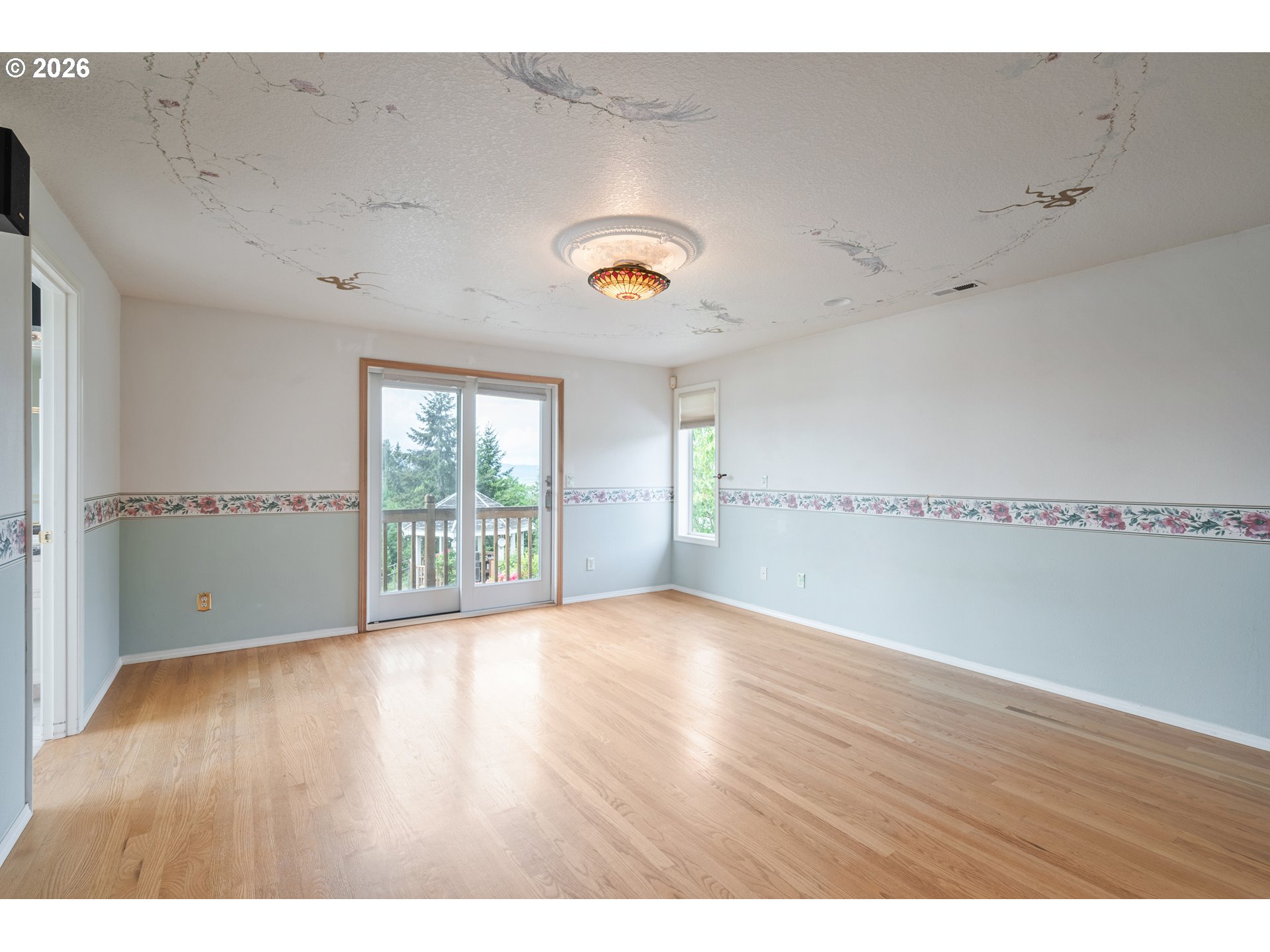 585 E MCADAMS RD