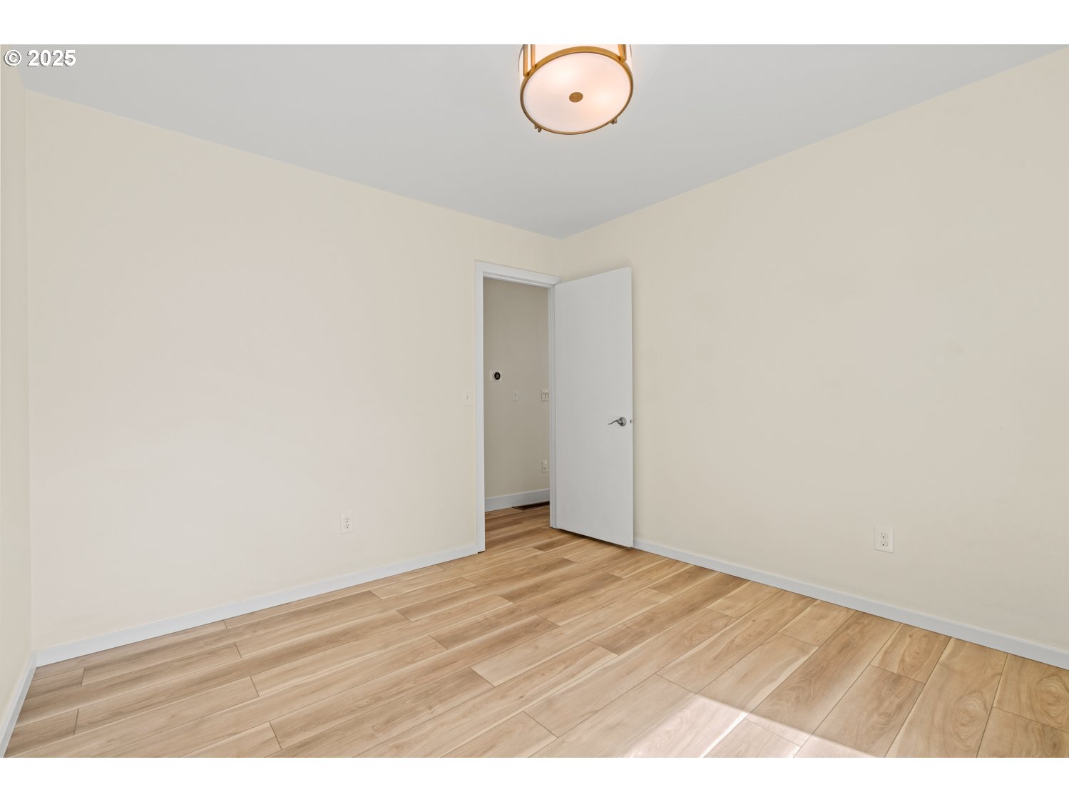 5017 SW FAIRVALE CT