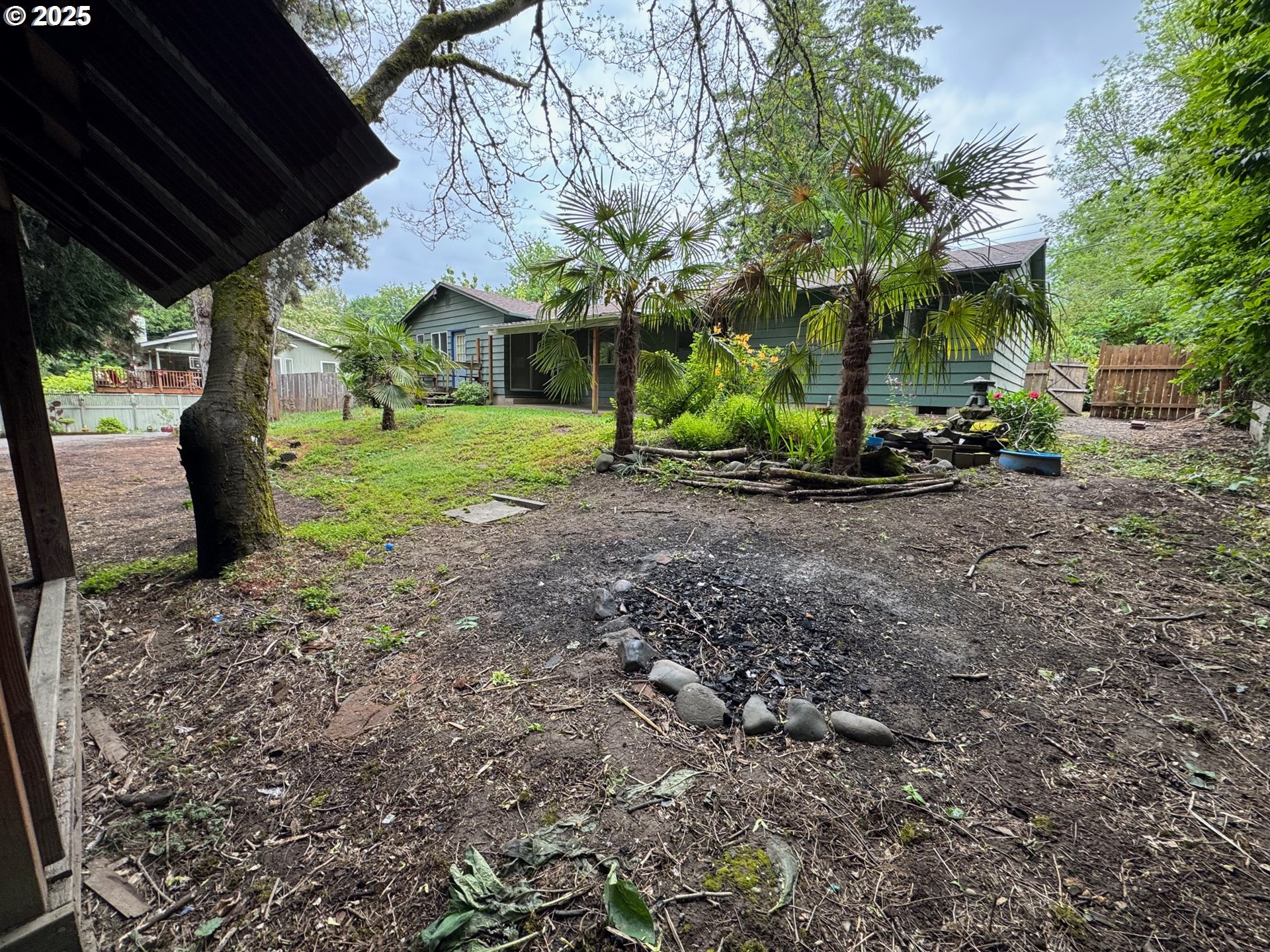 5877 BONITA RD