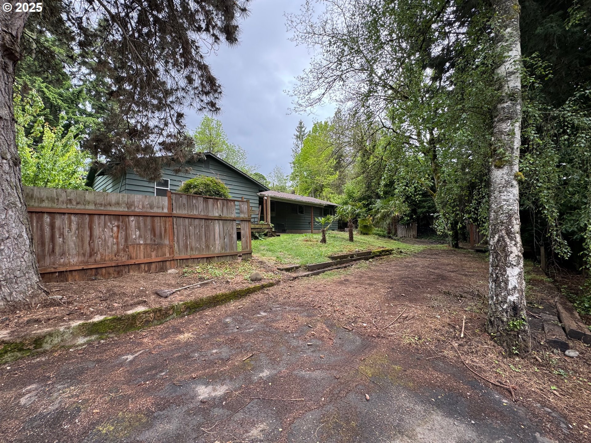 5877 BONITA RD