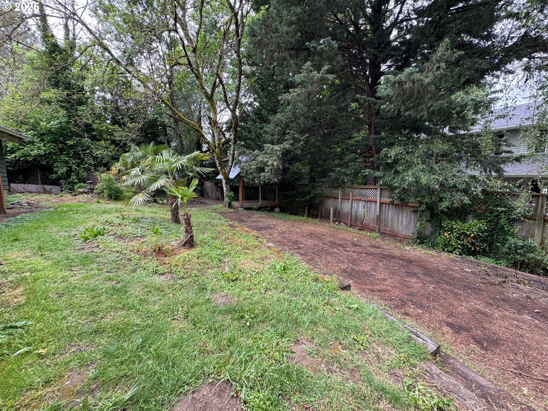5877 BONITA RD